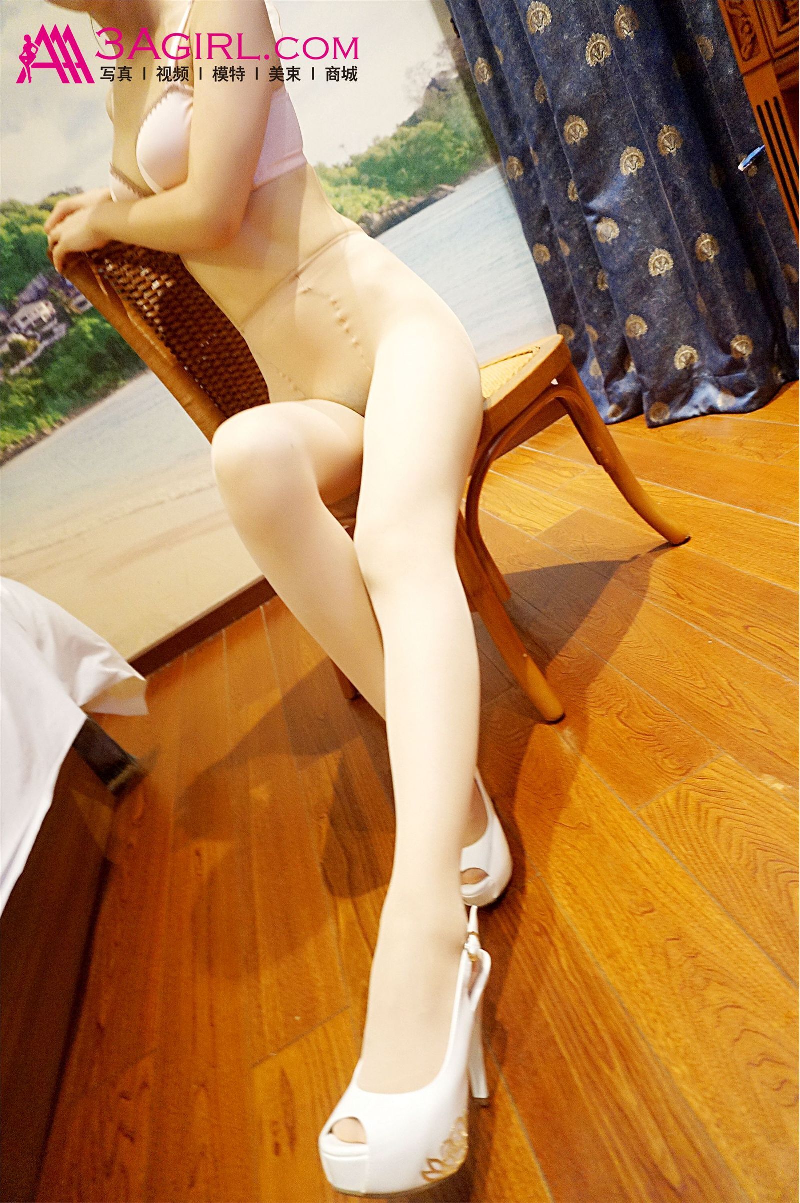 [3Agirl写真]AAA女郎 2015.10.04 No.492 AAA女郎：丽人美腿 丽儿