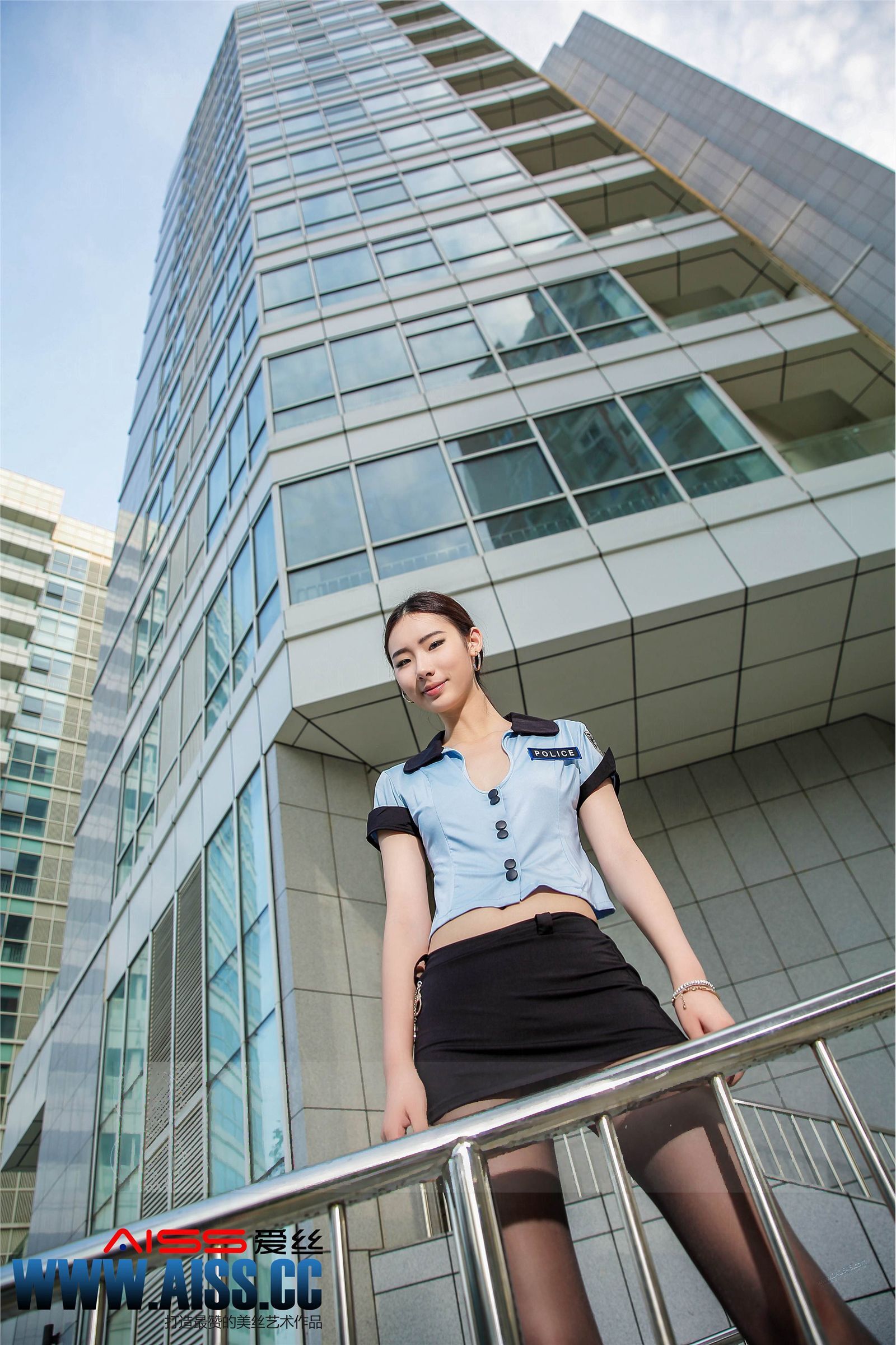 [AISS爱丝] 2015.09.10  5023 《115CM长腿警员》