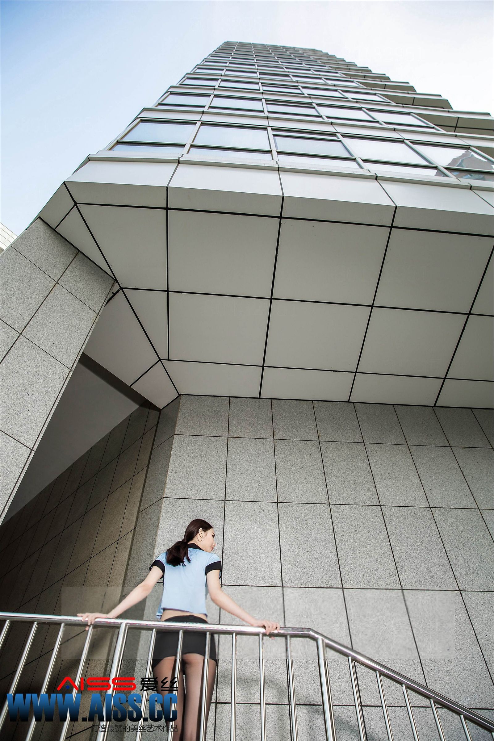 [AISS爱丝] 2015.09.10  5023 《115CM长腿警员》