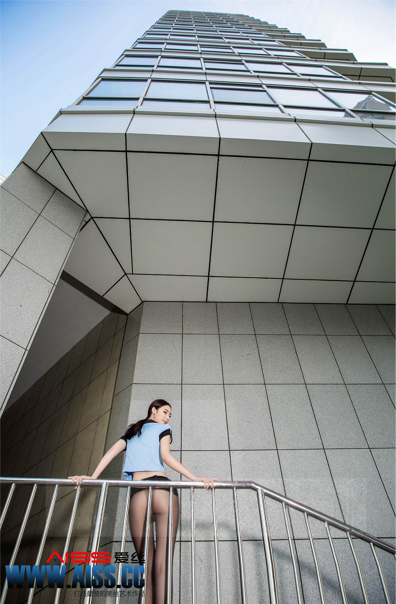 [AISS爱丝] 2015.09.10  5023 《115CM长腿警员》