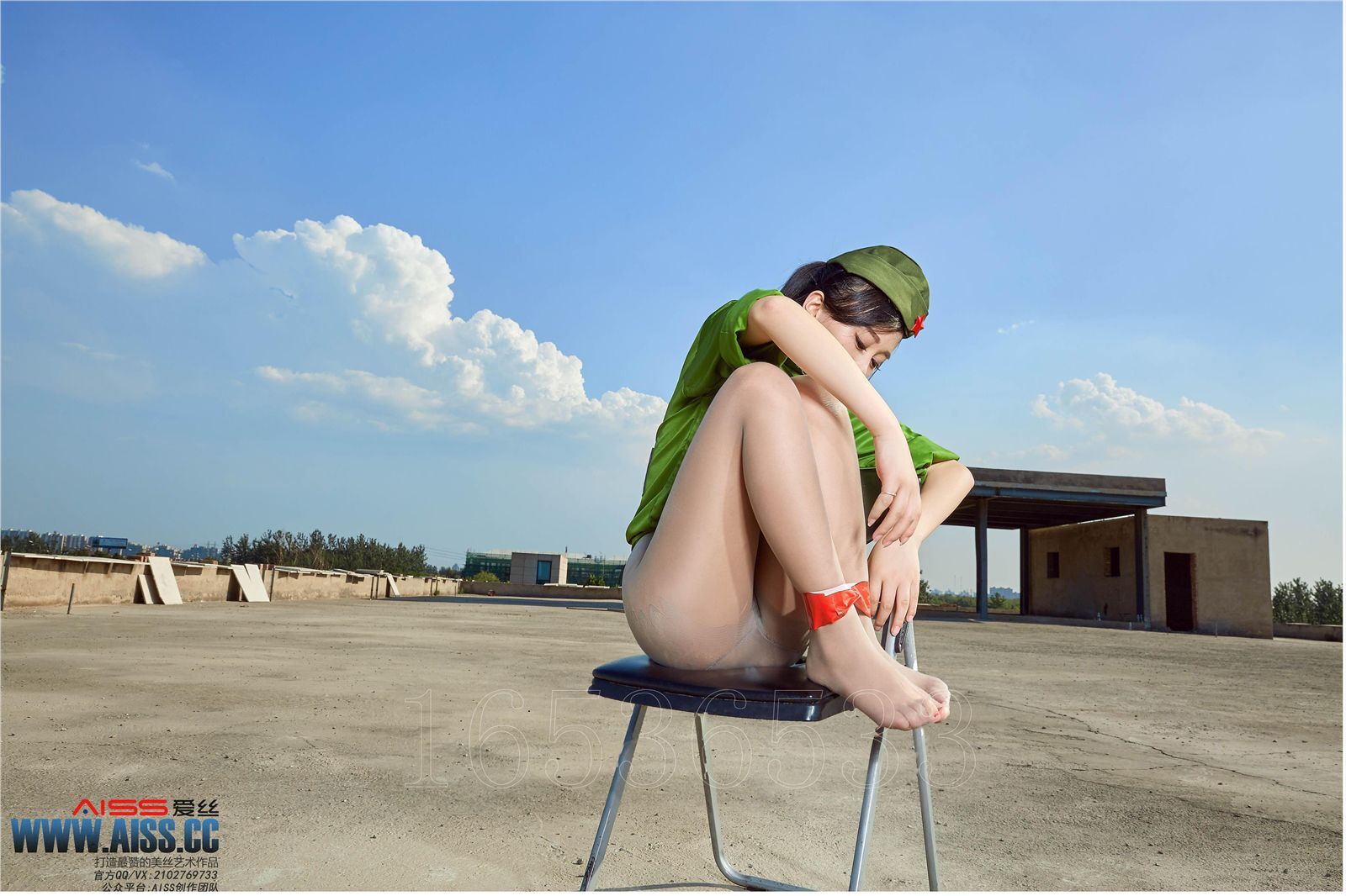 [AISS爱丝]丝袜美腿外拍 4109 赵小米