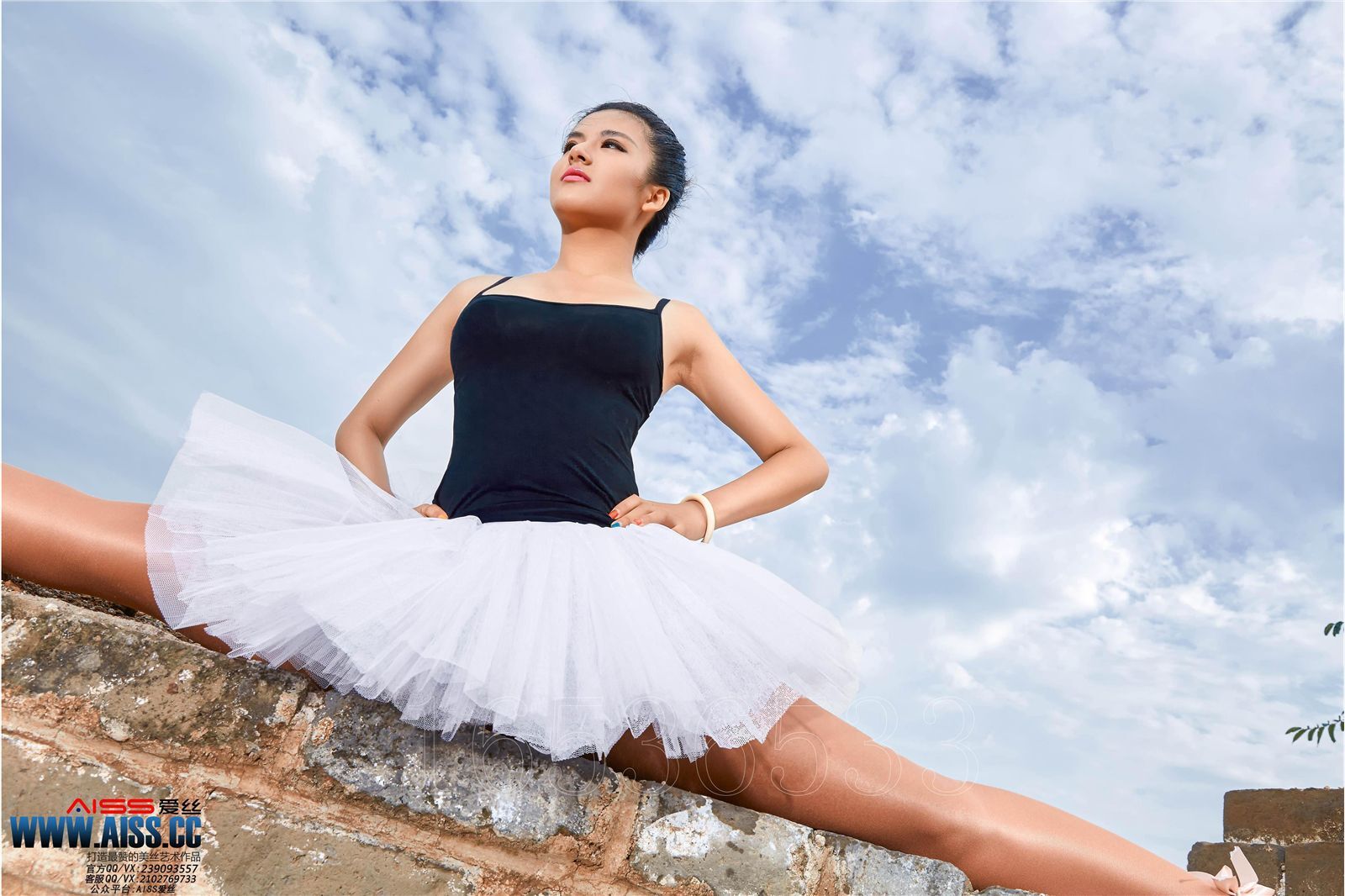 AISS爱丝第6016期【长城之巅,丝袜之舞】