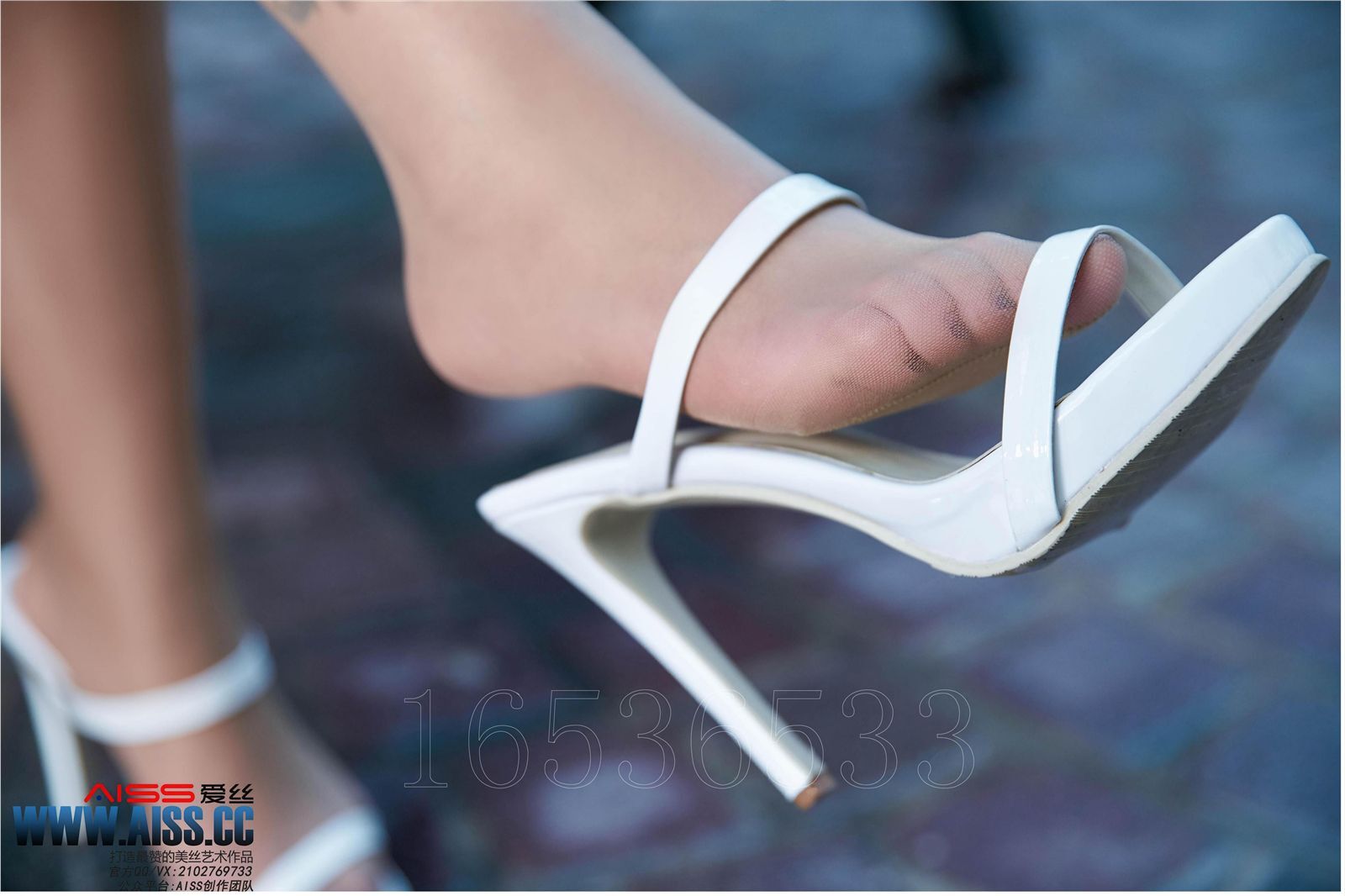 [AISS爱丝钻石] 2016.07.26 F6029《亚美依-穿丝袜的街道》