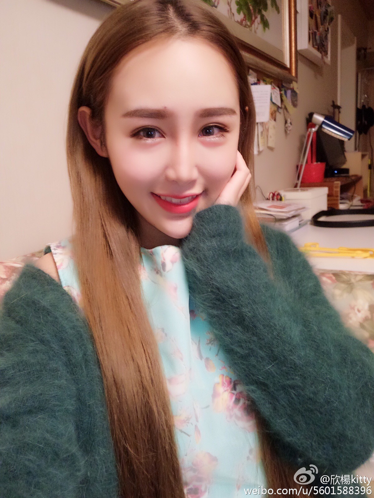 AISS爱丝明星模特欣楊KITTY 爆乳写真