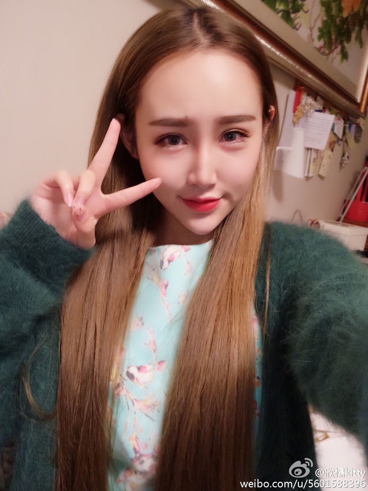 AISS爱丝明星模特欣楊KITTY 爆乳写真