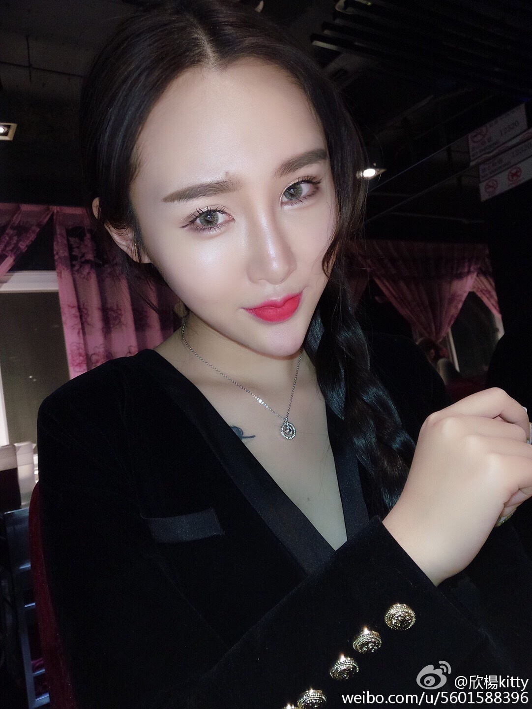 AISS爱丝明星模特欣楊KITTY 爆乳写真