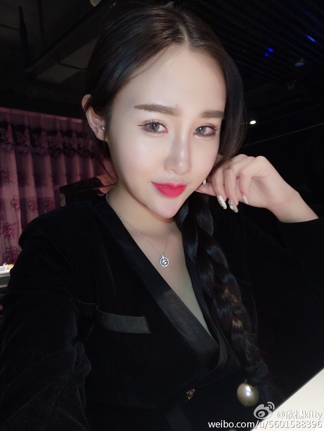 AISS爱丝明星模特欣楊KITTY 爆乳写真
