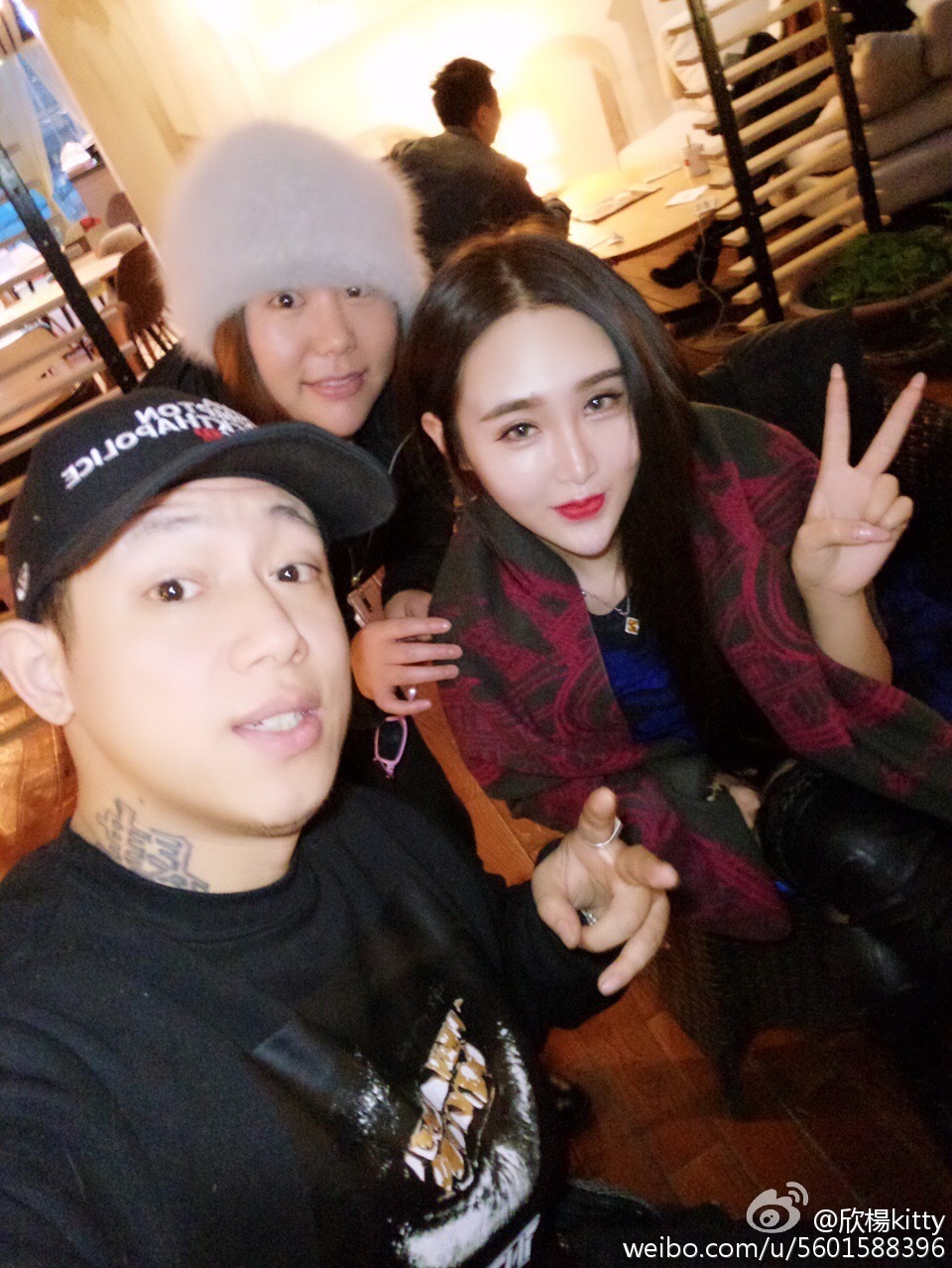 AISS爱丝明星模特欣楊KITTY 爆乳写真