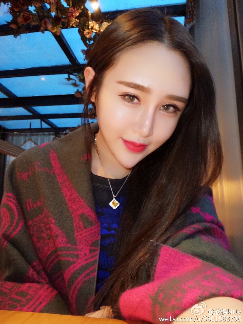 AISS爱丝明星模特欣楊KITTY 爆乳写真