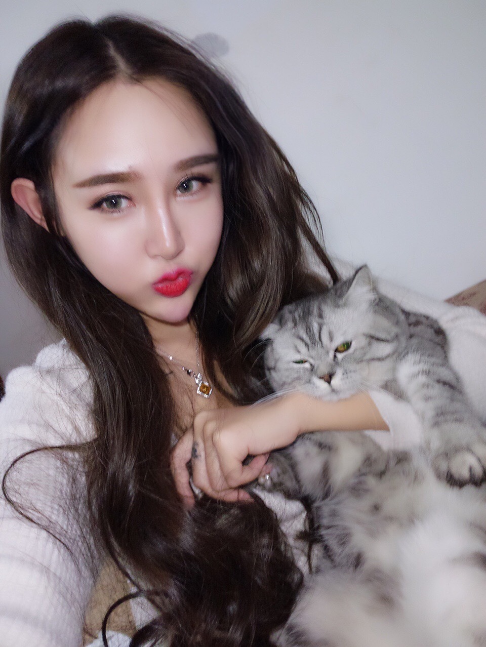 AISS爱丝明星模特欣楊KITTY 爆乳写真