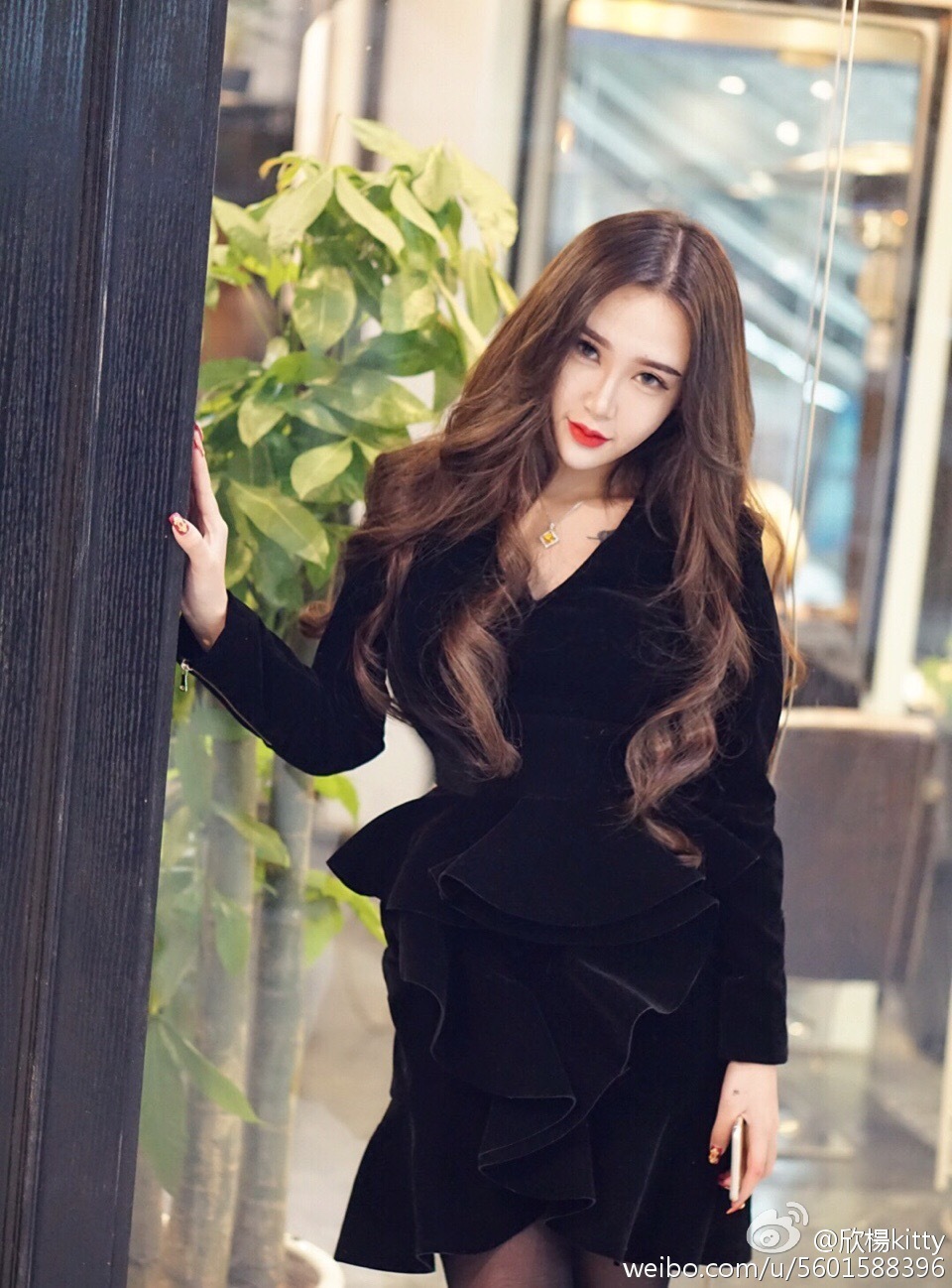 AISS爱丝明星模特欣楊KITTY 爆乳写真