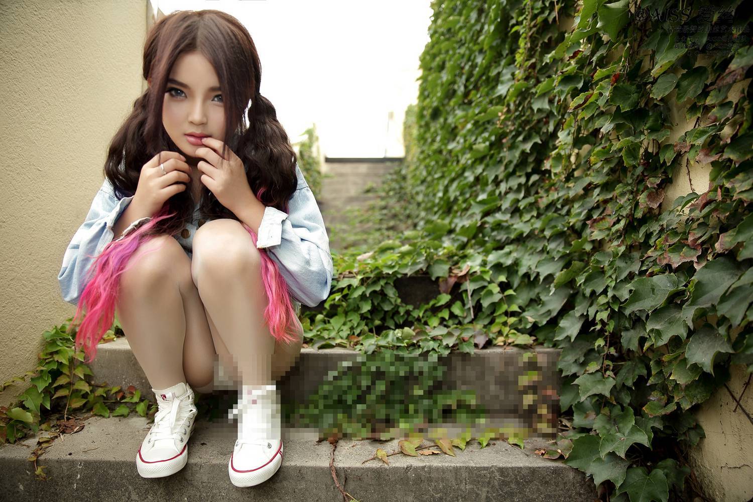 [AISS爱丝] 经典丝袜美腿外拍 NO.037 假日游乐园