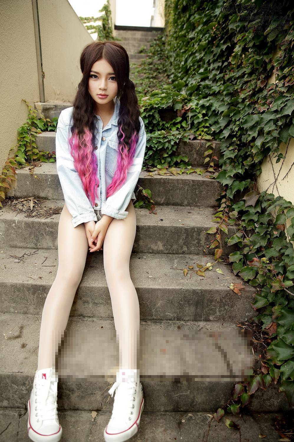 [AISS爱丝] 经典丝袜美腿外拍 NO.037 假日游乐园