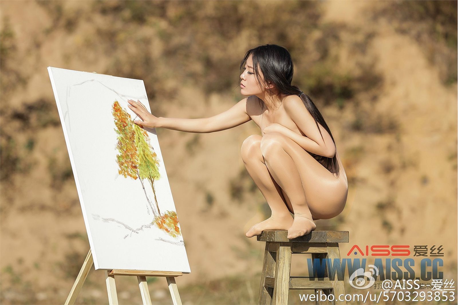 [AISS爱丝]丝袜美腿外拍 NO.073 圣诞丝袜狂欢