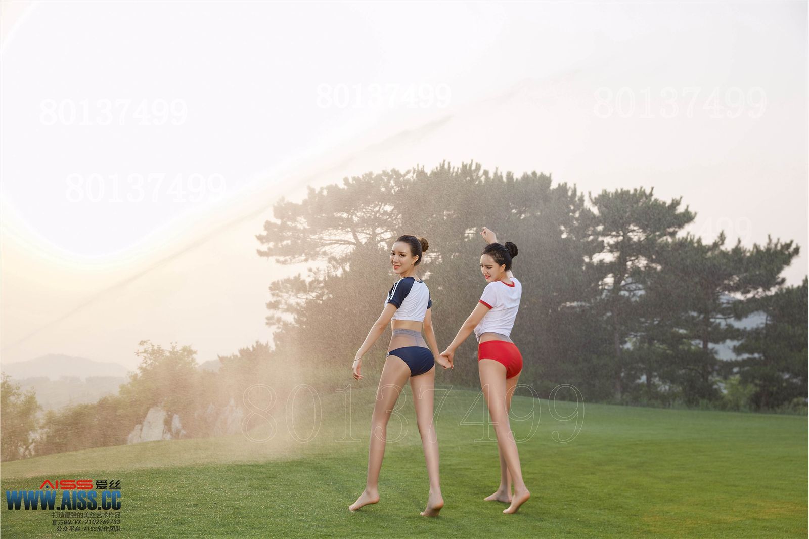 [AISS爱丝]丝袜美腿外拍 NO.100 美丝球童