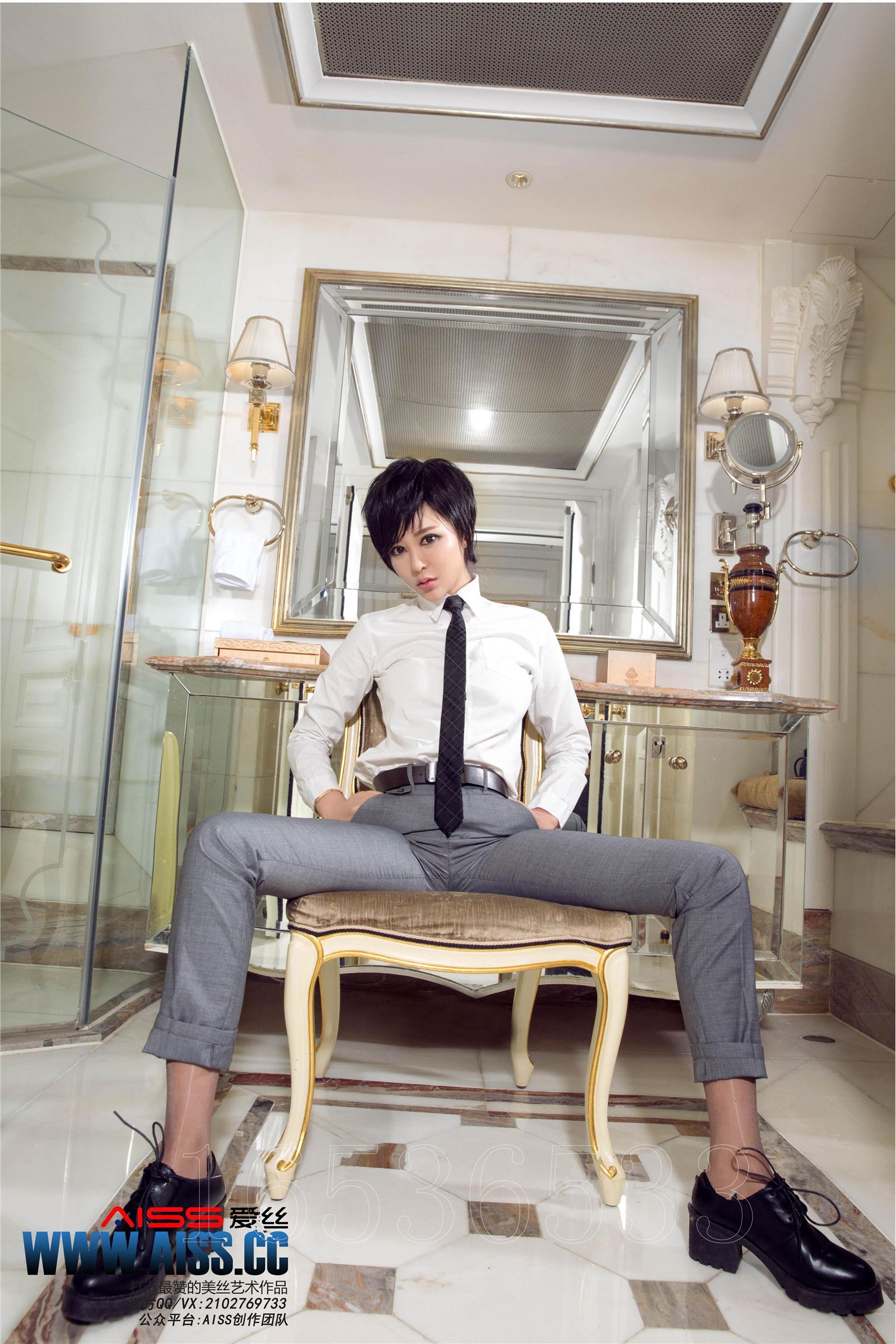 [AISS爱丝]丝袜美腿外拍 NO.111 索菲