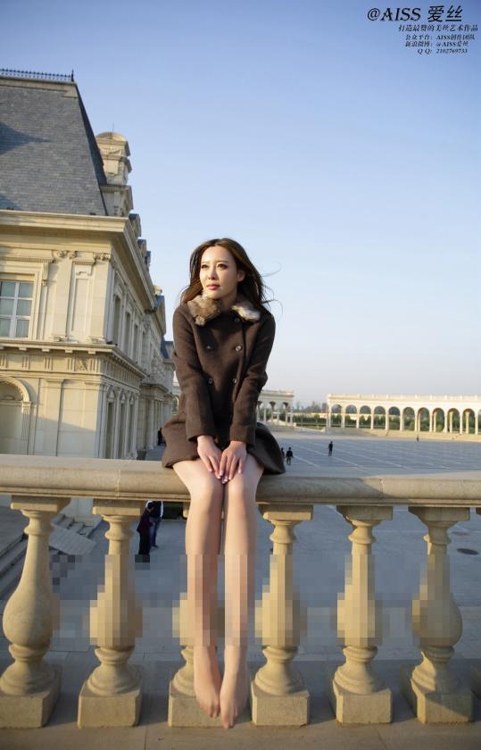 [AISS爱丝]丝袜美腿外拍 非原版 NO.41 冬日暖阳