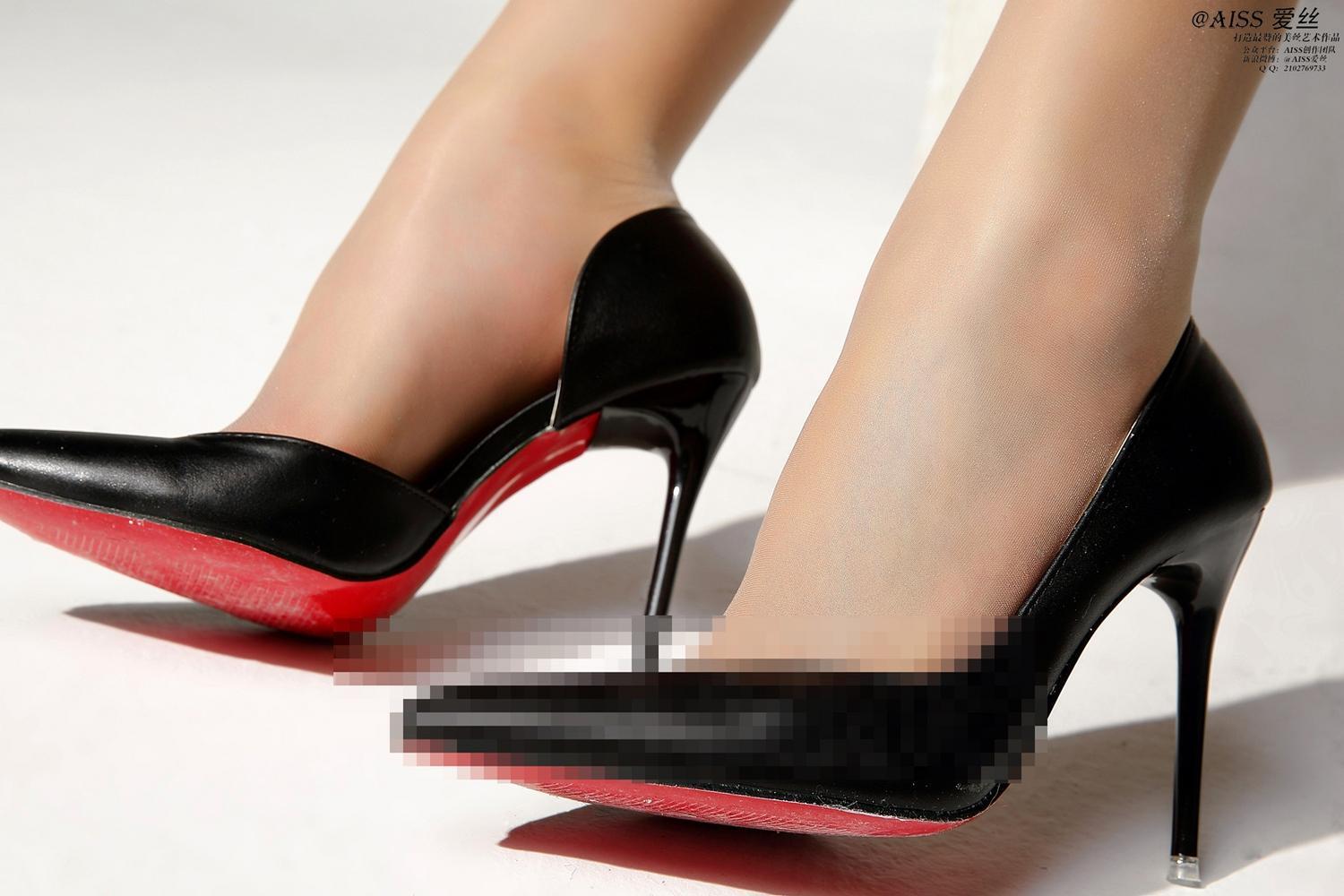 [AISS爱丝]丝袜美腿外拍 非原版 NO.42 纯肉色