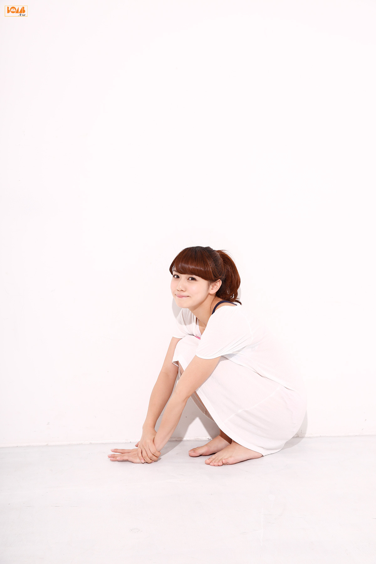 [BOMB.tv]2015年05月号 GRavURE Channel Makoto Okunaka 奥仲麻琴  まこっちゃん!