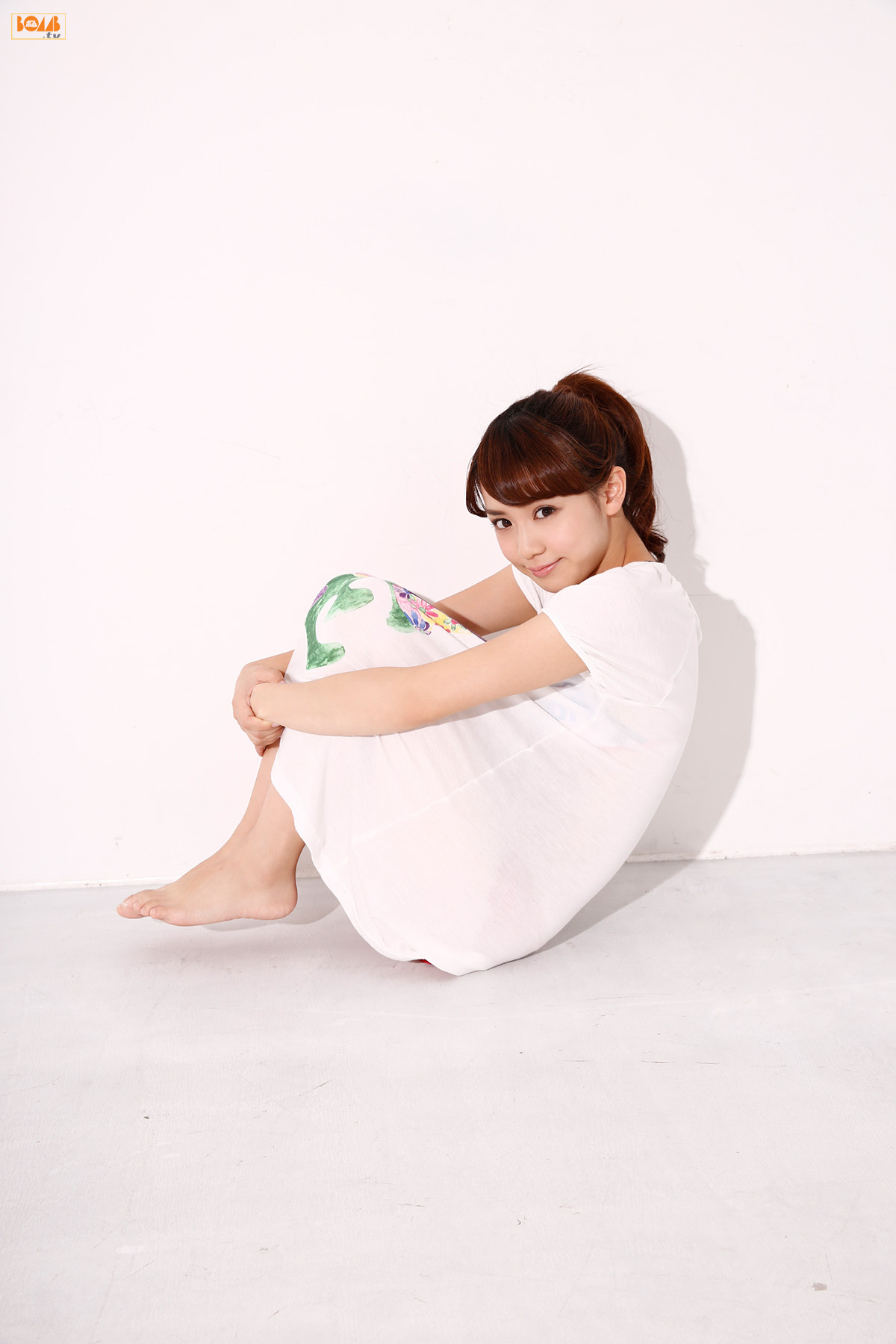 [BOMB.tv]2015年05月号 GRavURE Channel Makoto Okunaka 奥仲麻琴  まこっちゃん!