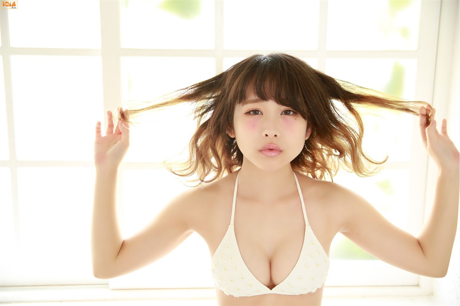 [BOMB.tv]2015年10月号 GRavURE Channel  增井みお & lyrical school