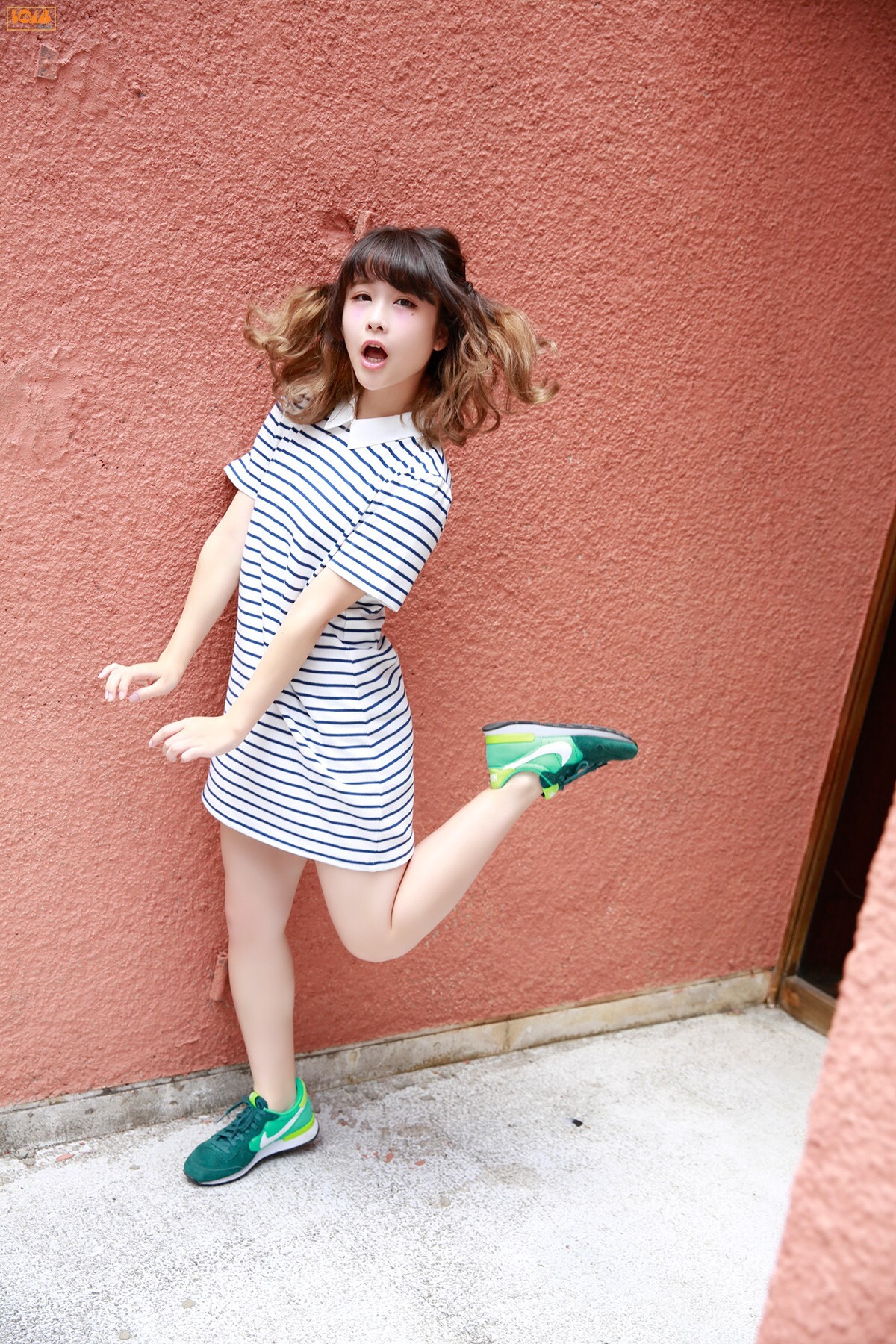 [BOMB.tv]2015年10月号 GRavURE Channel  增井みお & lyrical school