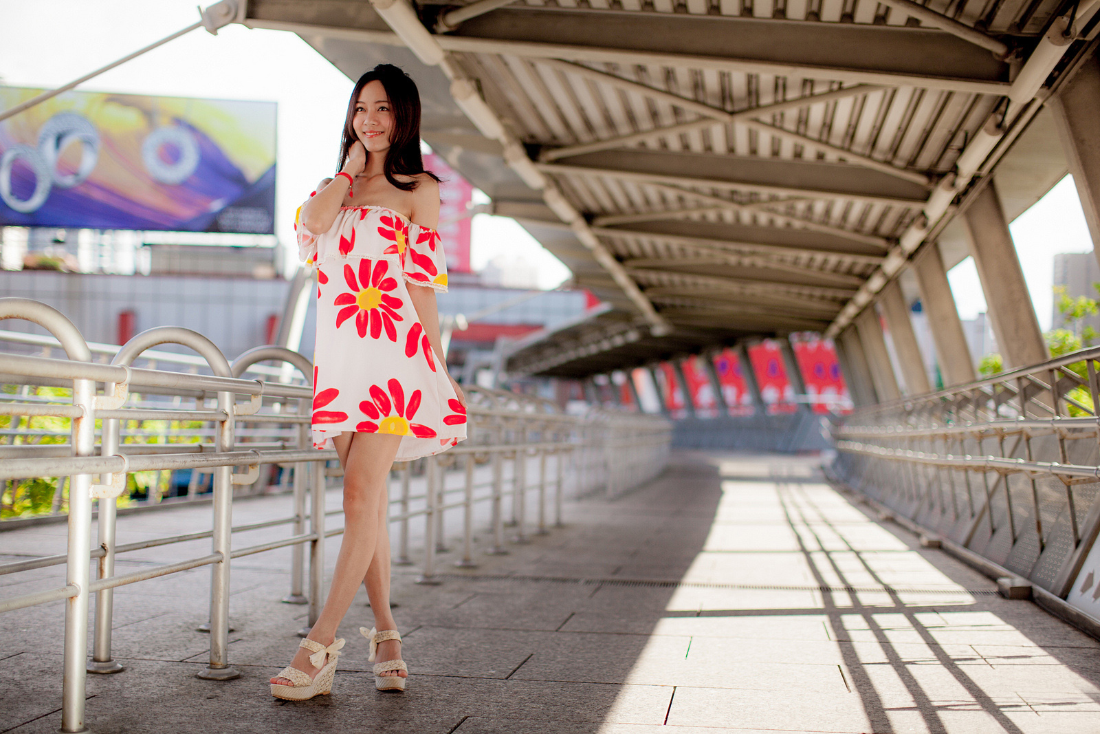 Beautyleg人气模特Anita林千如中央商圈外拍