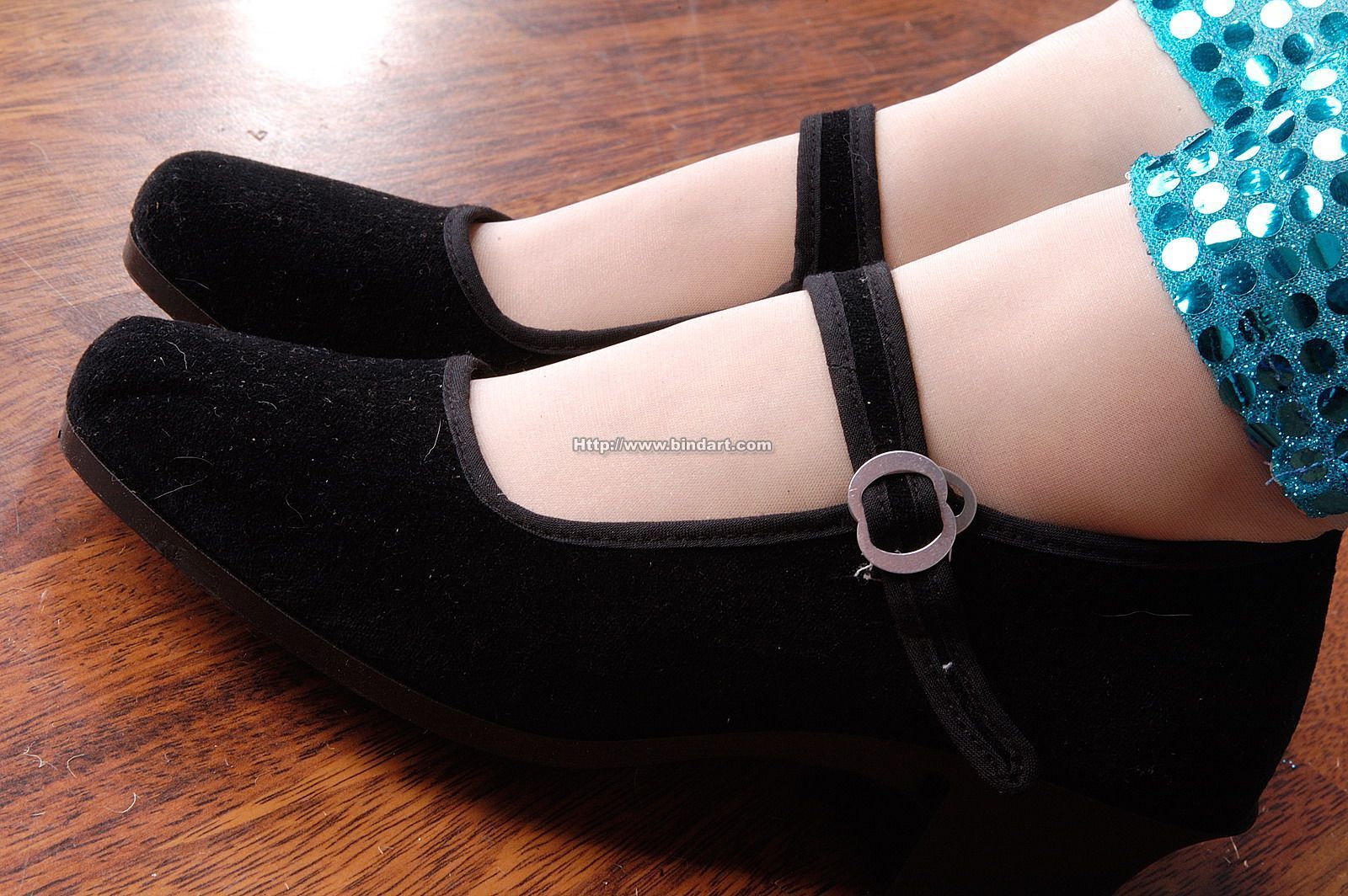 [Bindart美束]高清美女写真 2005-05-15