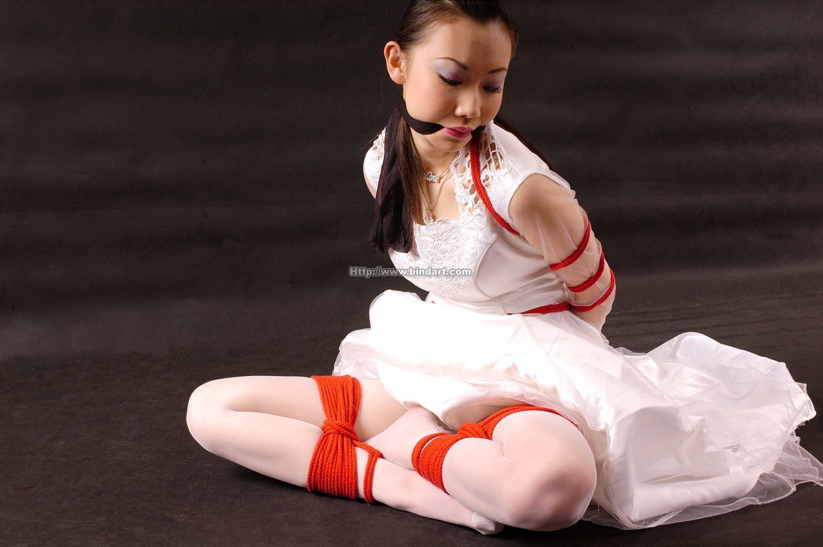 [Bindart美束] 性感写真女郎 2005-07-02