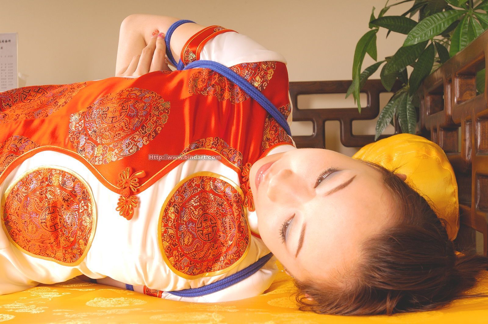 [Bindart美束] 性感写真女郎 2005-07-23