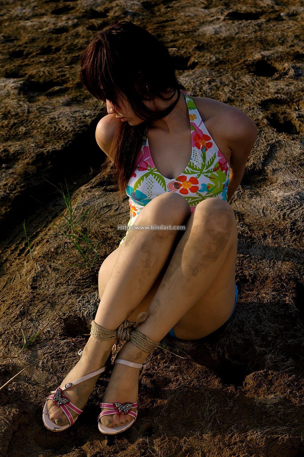 [Bindart美束] 性感捆绑诱惑 2005-08-04