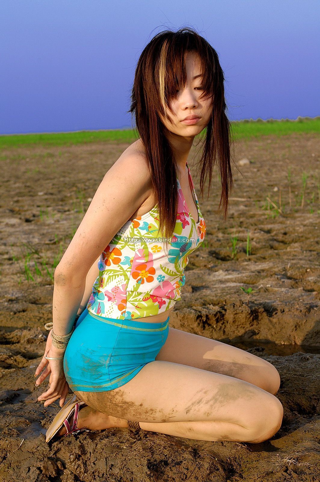 [Bindart美束] 性感捆绑诱惑 2005-08-07