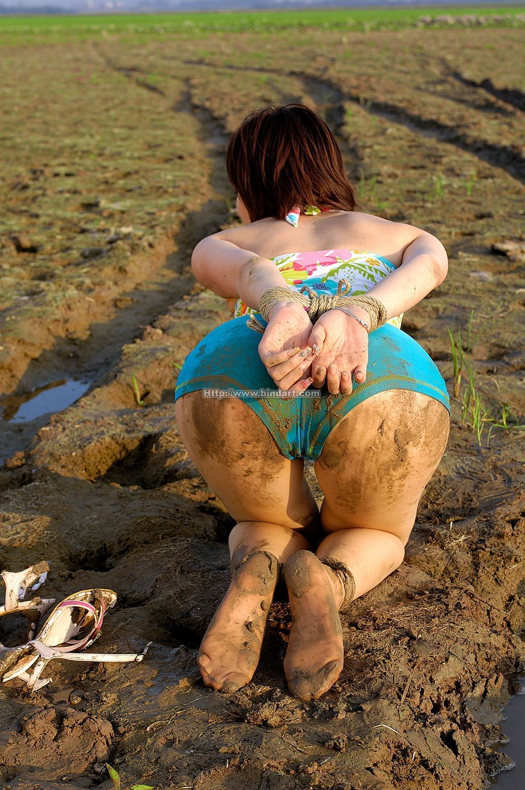 [Bindart美束] 性感捆绑诱惑 2005-08-07