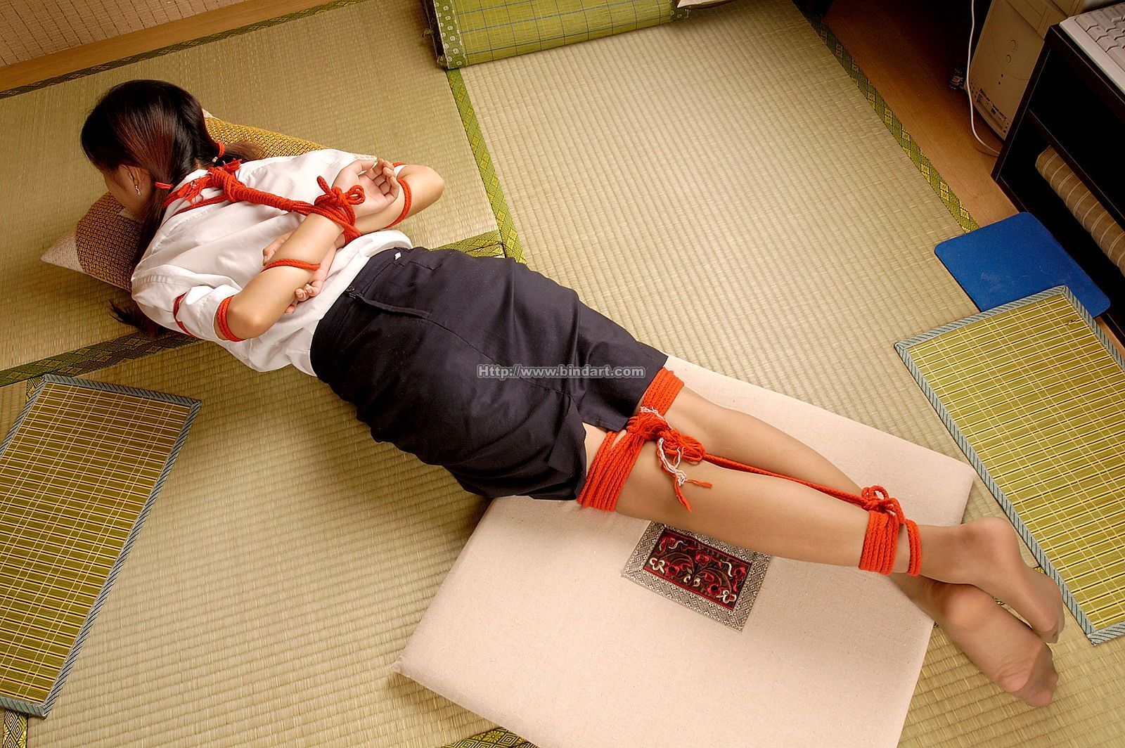 [Bindart美束] 性感捆绑诱惑 2005-08-16