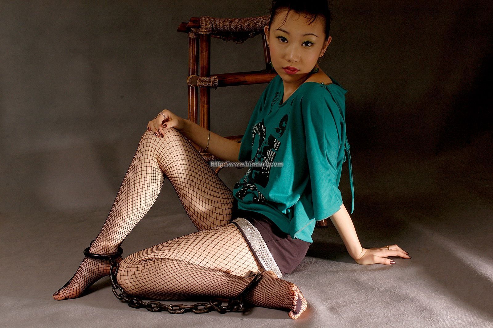 [Bindart美束] 性感高清女郎 2005-12-02