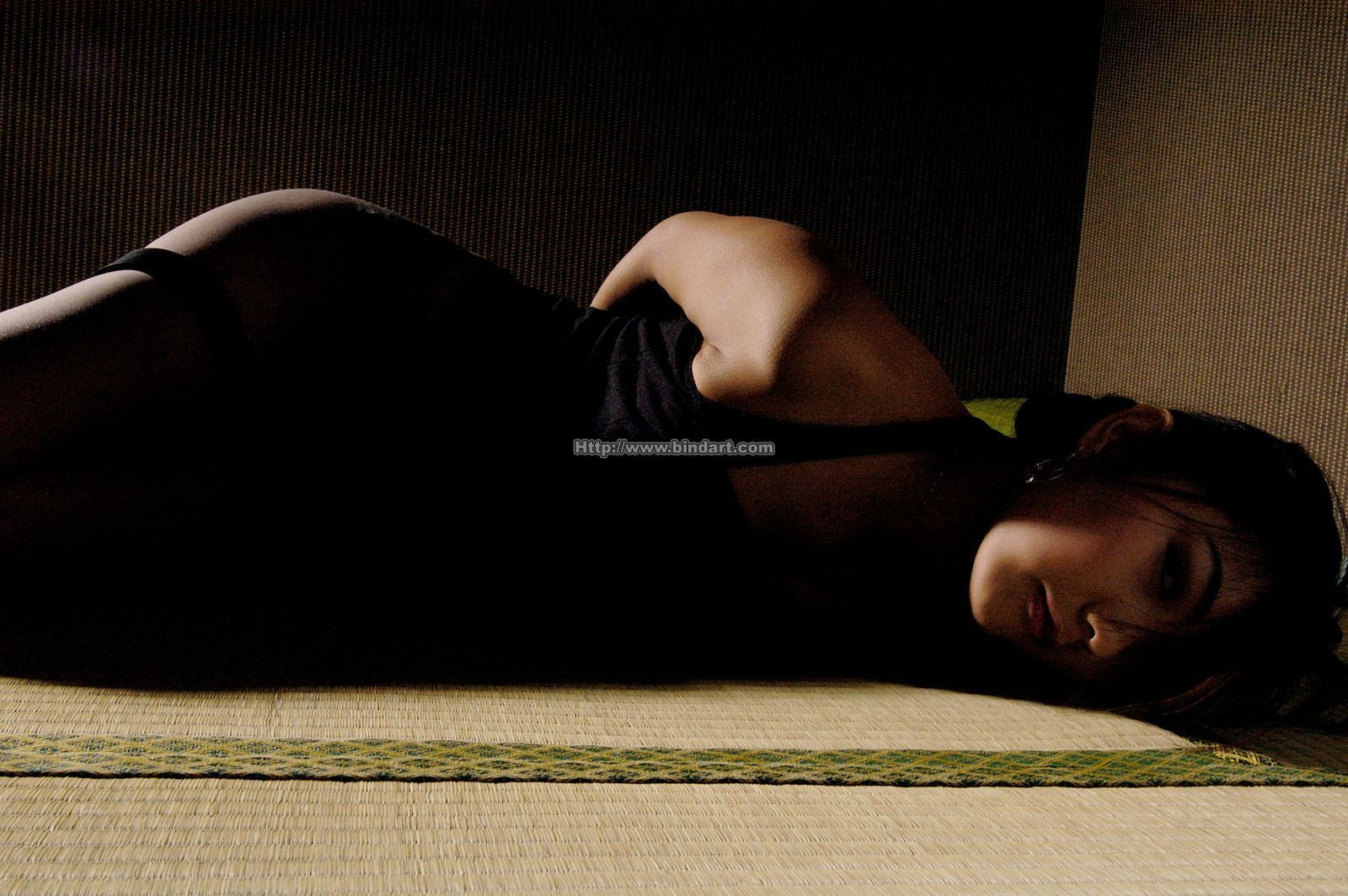 [Bindart美束] 性感高清女郎 2005-12-14