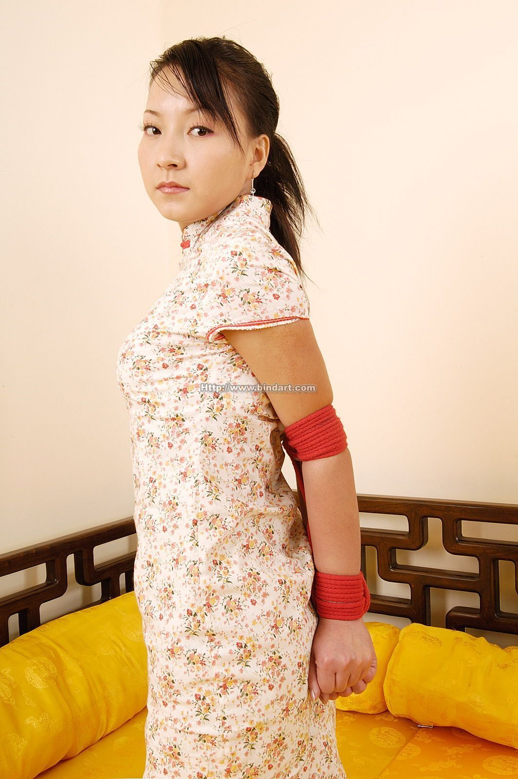 [Bindart美束] 捆绑性感美女 2006-01-19