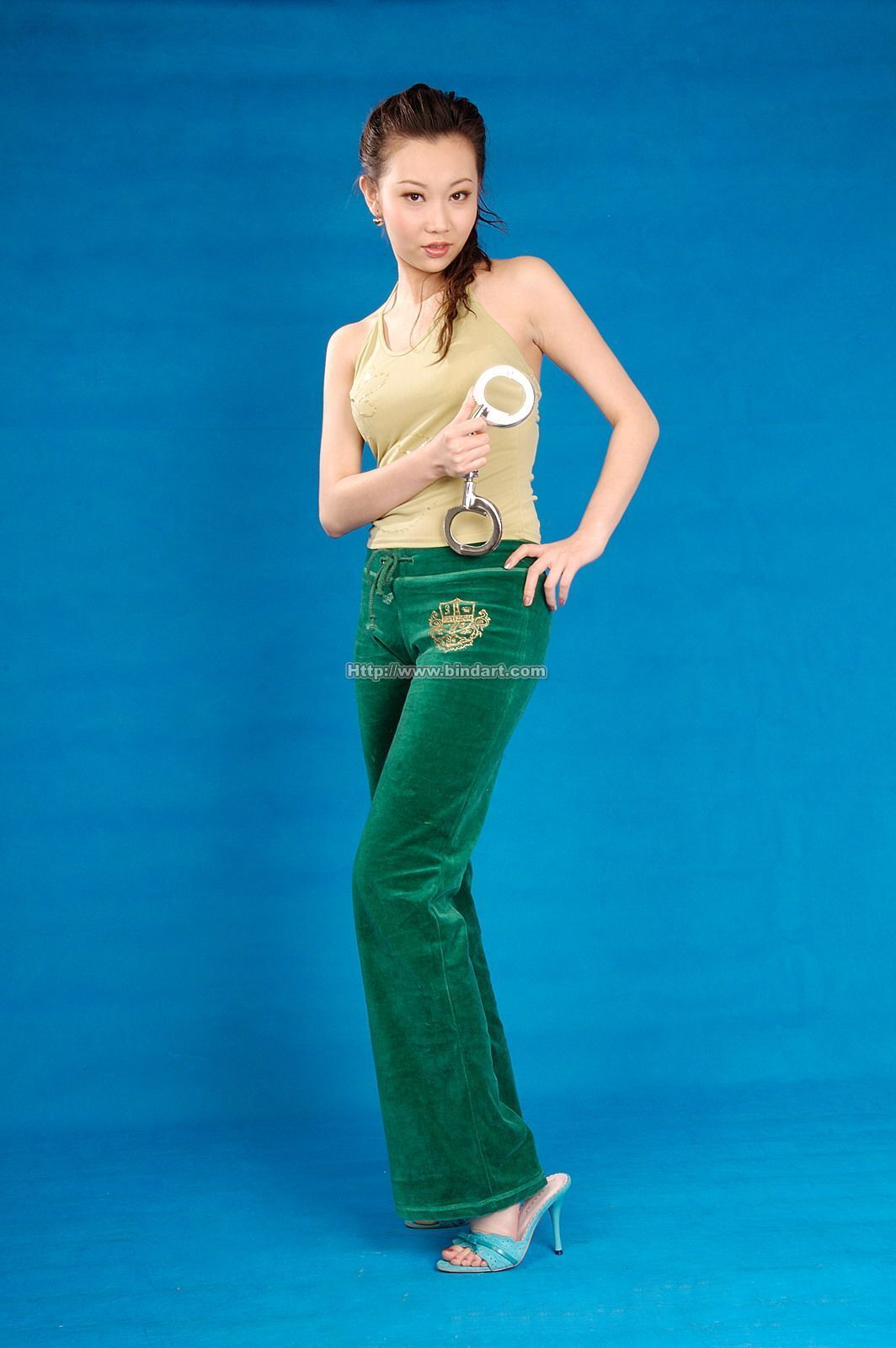 [Bindart美束] 捆绑性感美女 2006-01-28