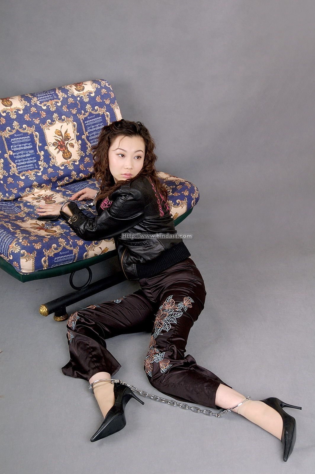 [Bindart美束] 2006-02-18 性感捆绑高清美女