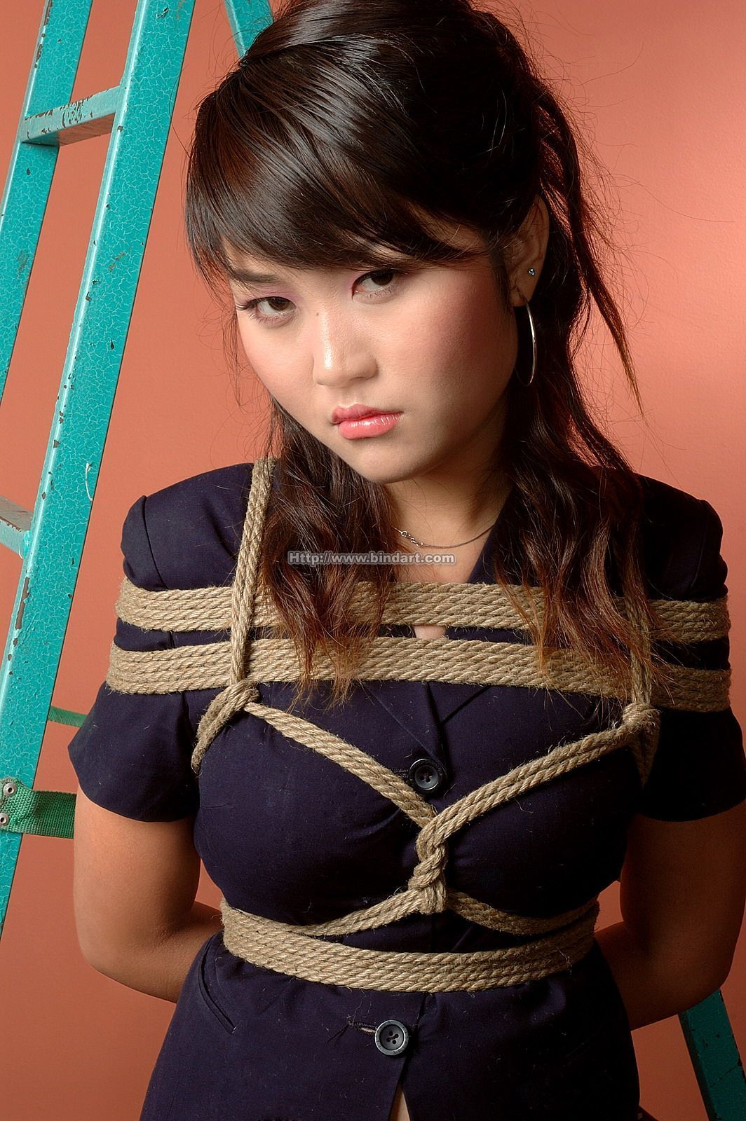 [Bindart美束] 捆班高清女郎 2006-07-11