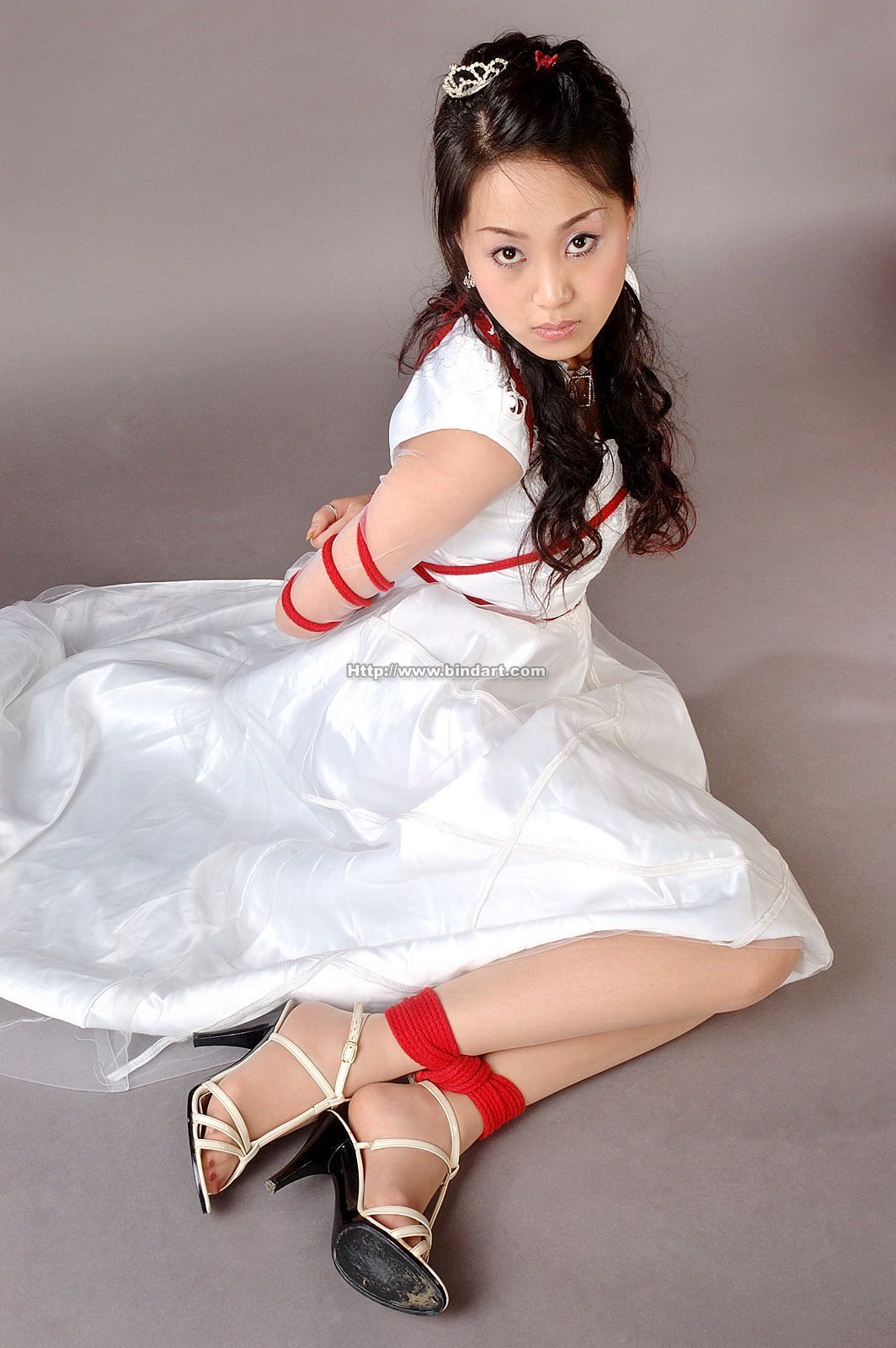 [Bindart美束] 高清捆绑美女写真 2006-08-22