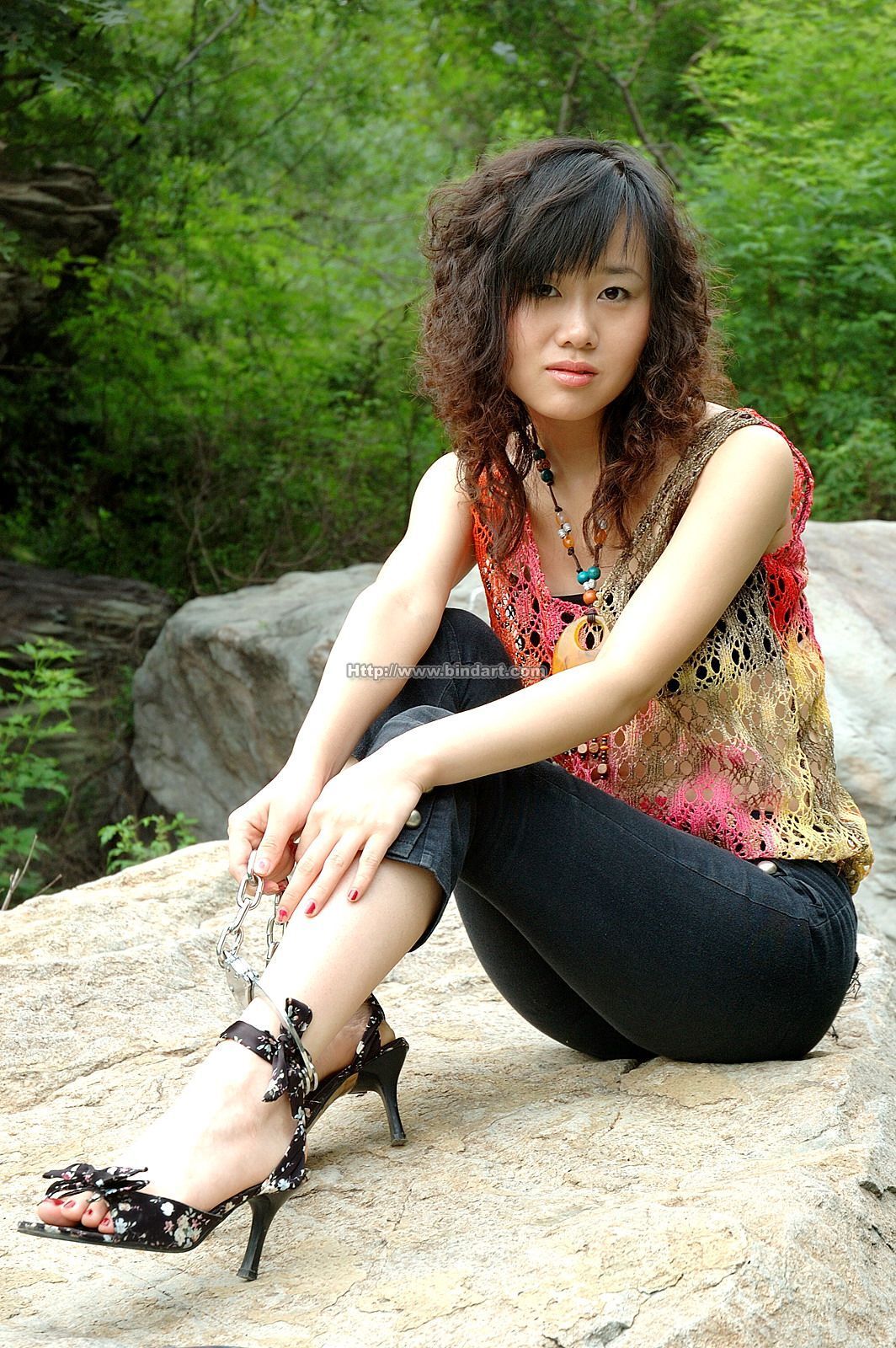 [Bindart美束] 高清捆绑美女写真 2006-09-20