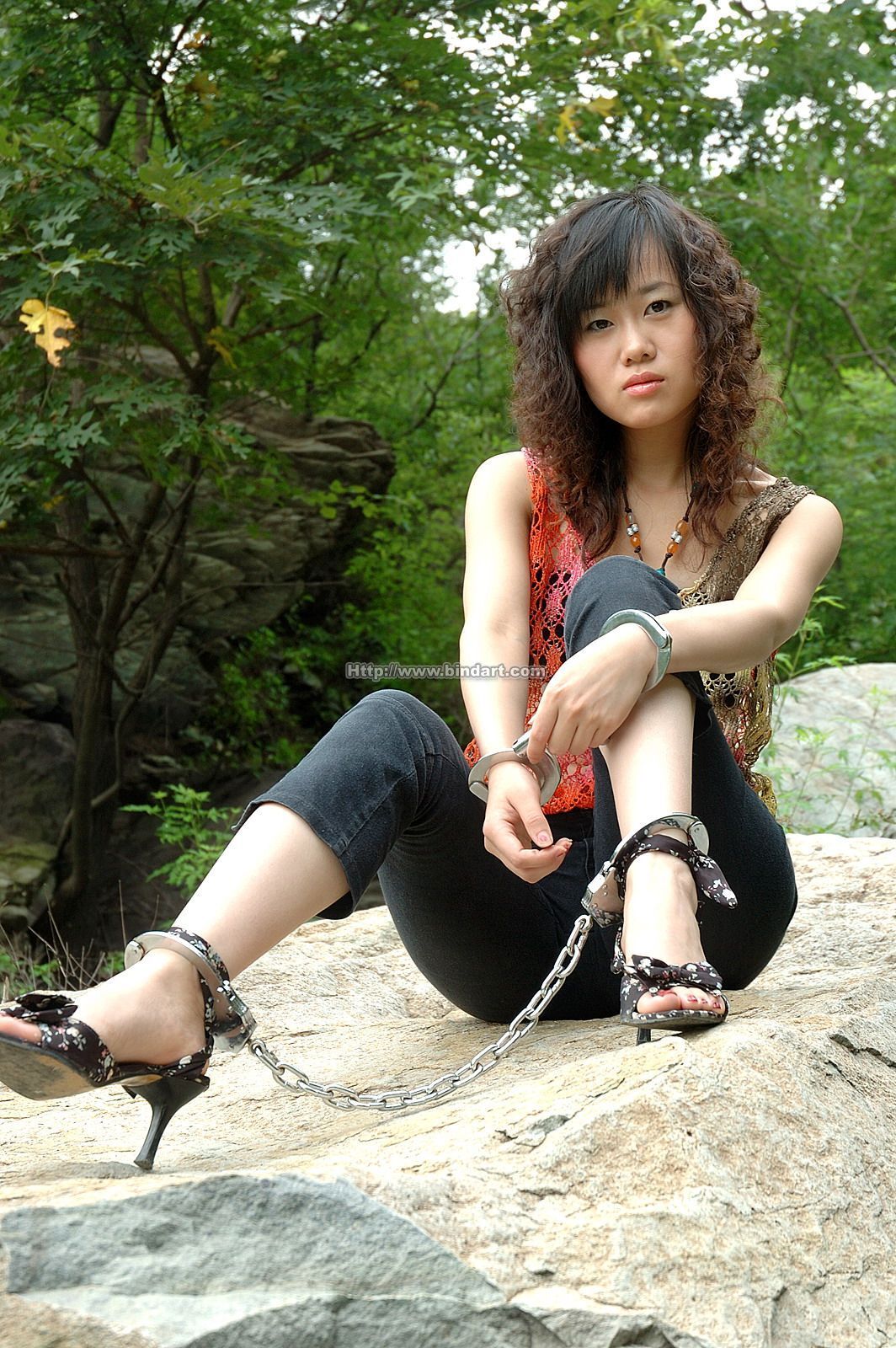 [Bindart美束] 高清捆绑美女写真 2006-09-20