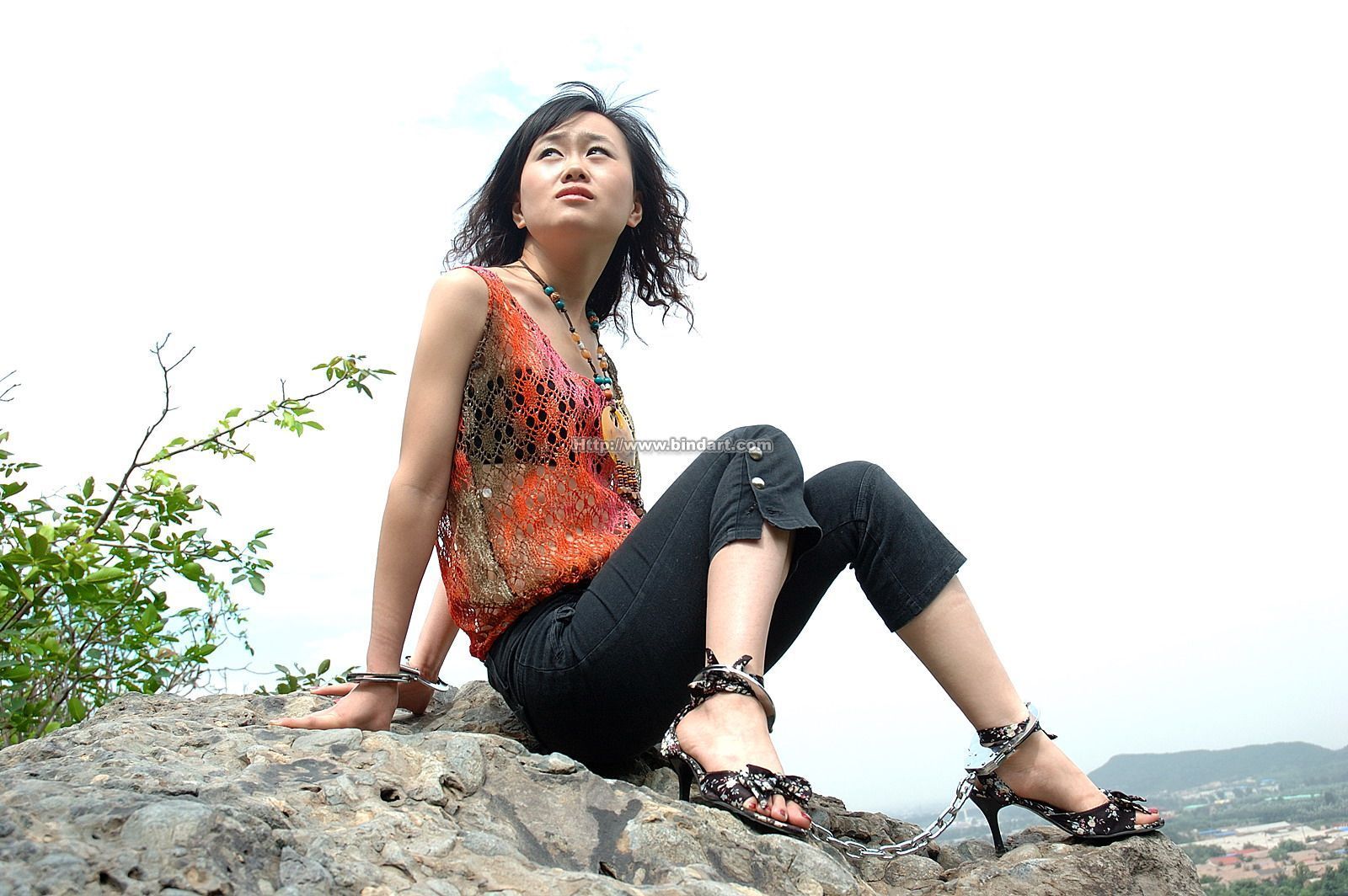 [Bindart美束] 高清捆绑美女写真 2006-09-20