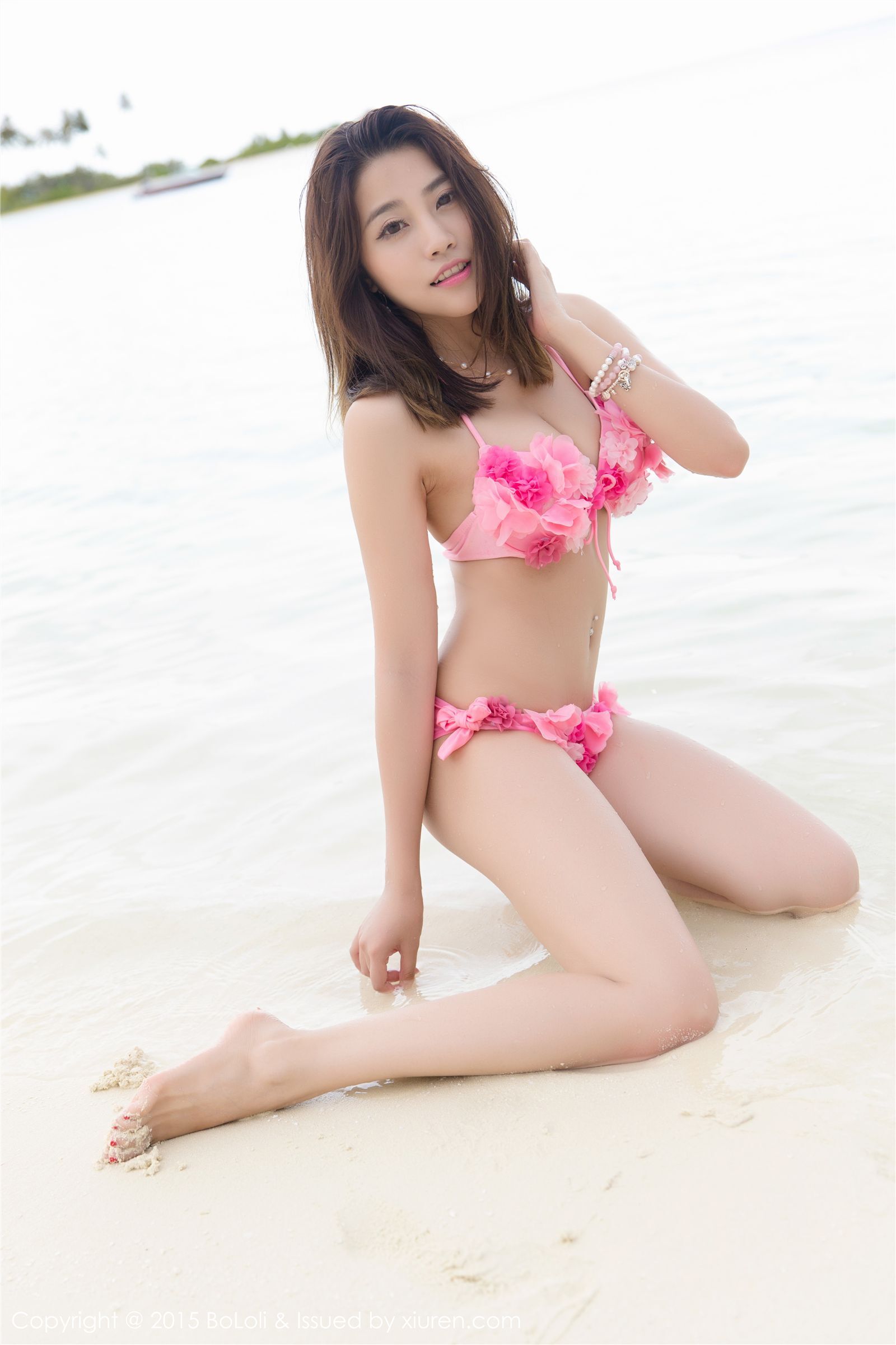 [BoLoli波萝社]2015.08.25 VOL.053 许诺Sabrina