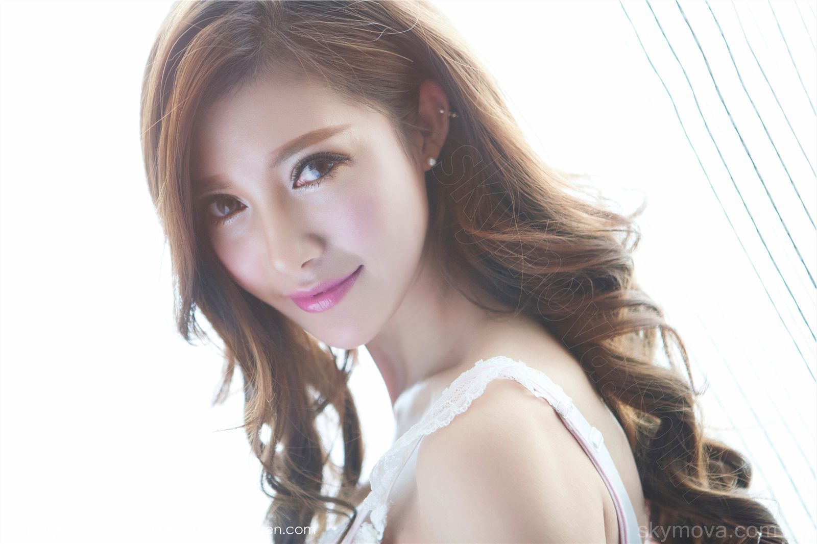 [FEILIN]嗲囡囡 2015.07.27 VOL.001 奶茶-Emily