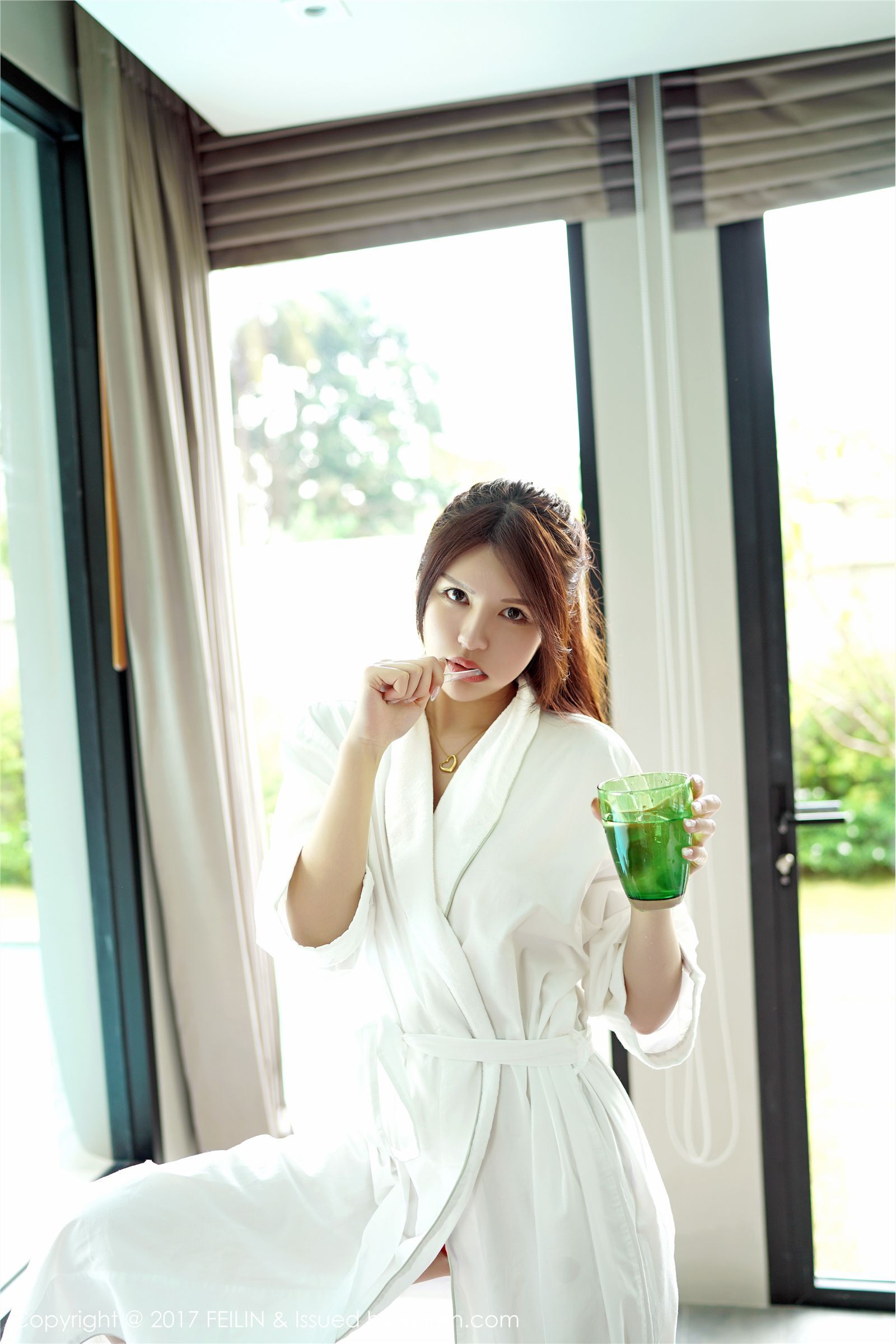 [FEILIN嗲囡囡] 2017.04.11 Vol.085 PaPa妈咪