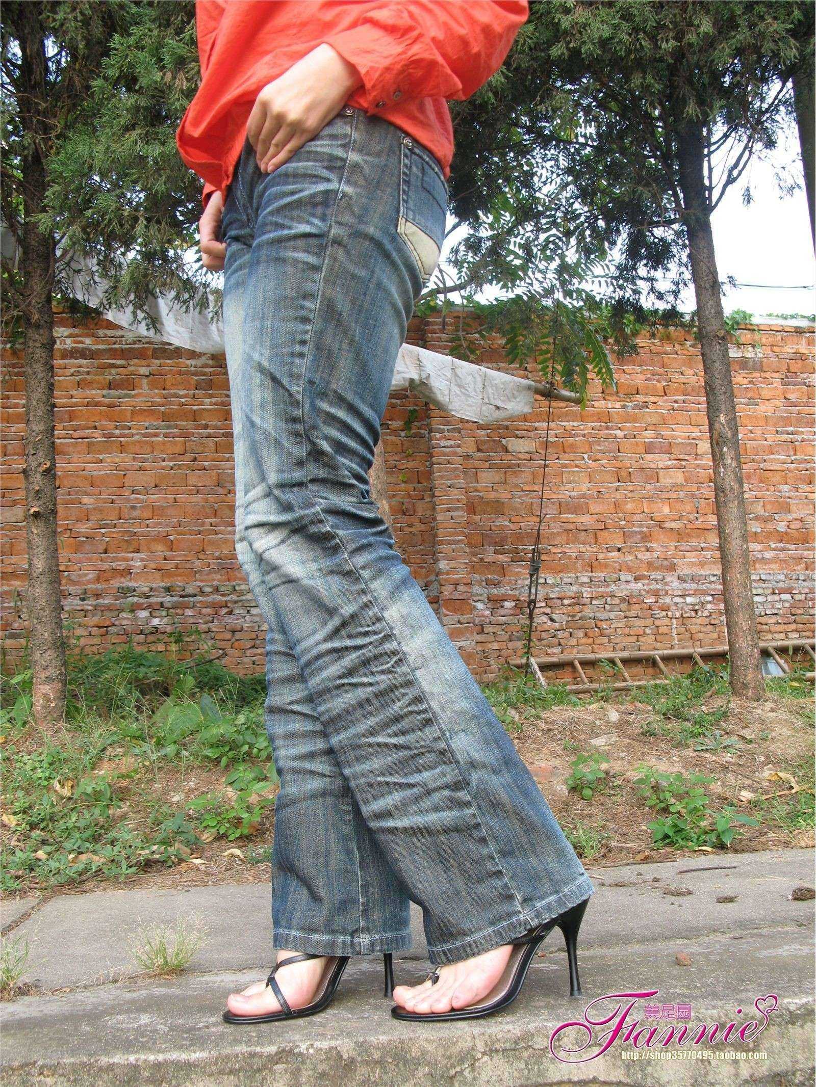 Fannie芬妮高清原图之湖光秋色NO.171