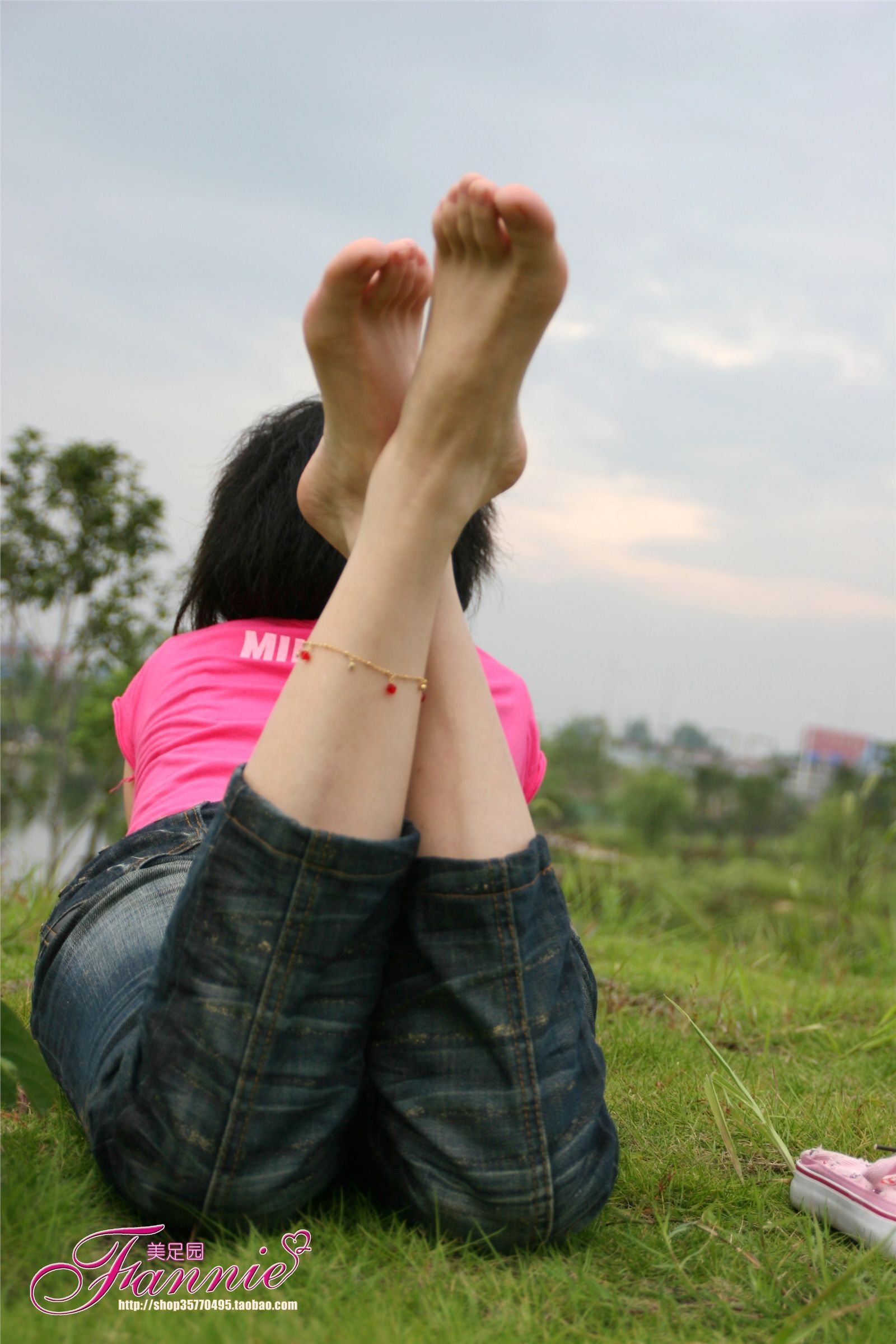 Fannie芬妮高清原图之湖畔掠影金色旋律(高跟）NO.172