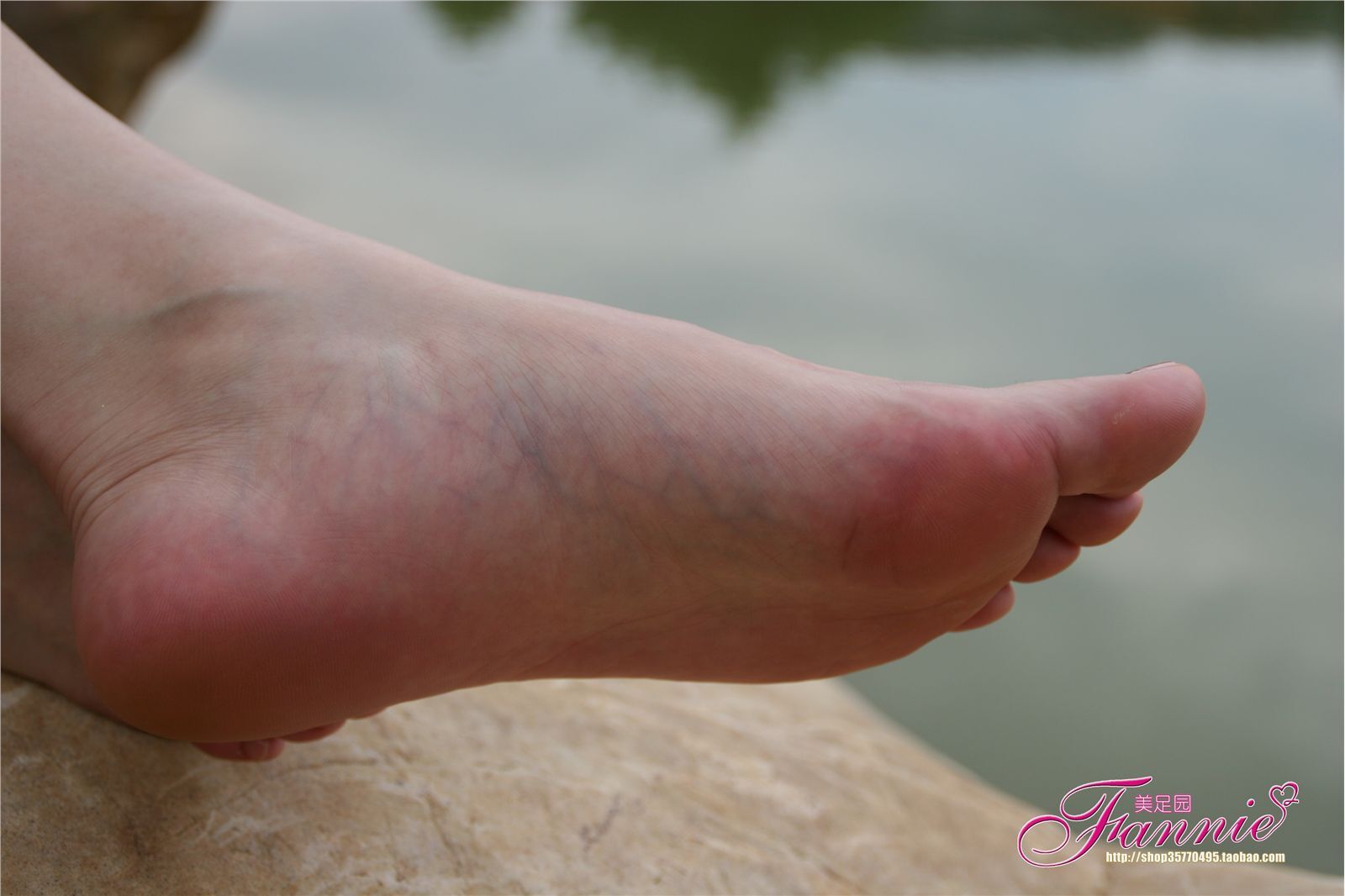 Fannie芬妮高清原图之湖畔掠影一湾清浅一波光NO.173